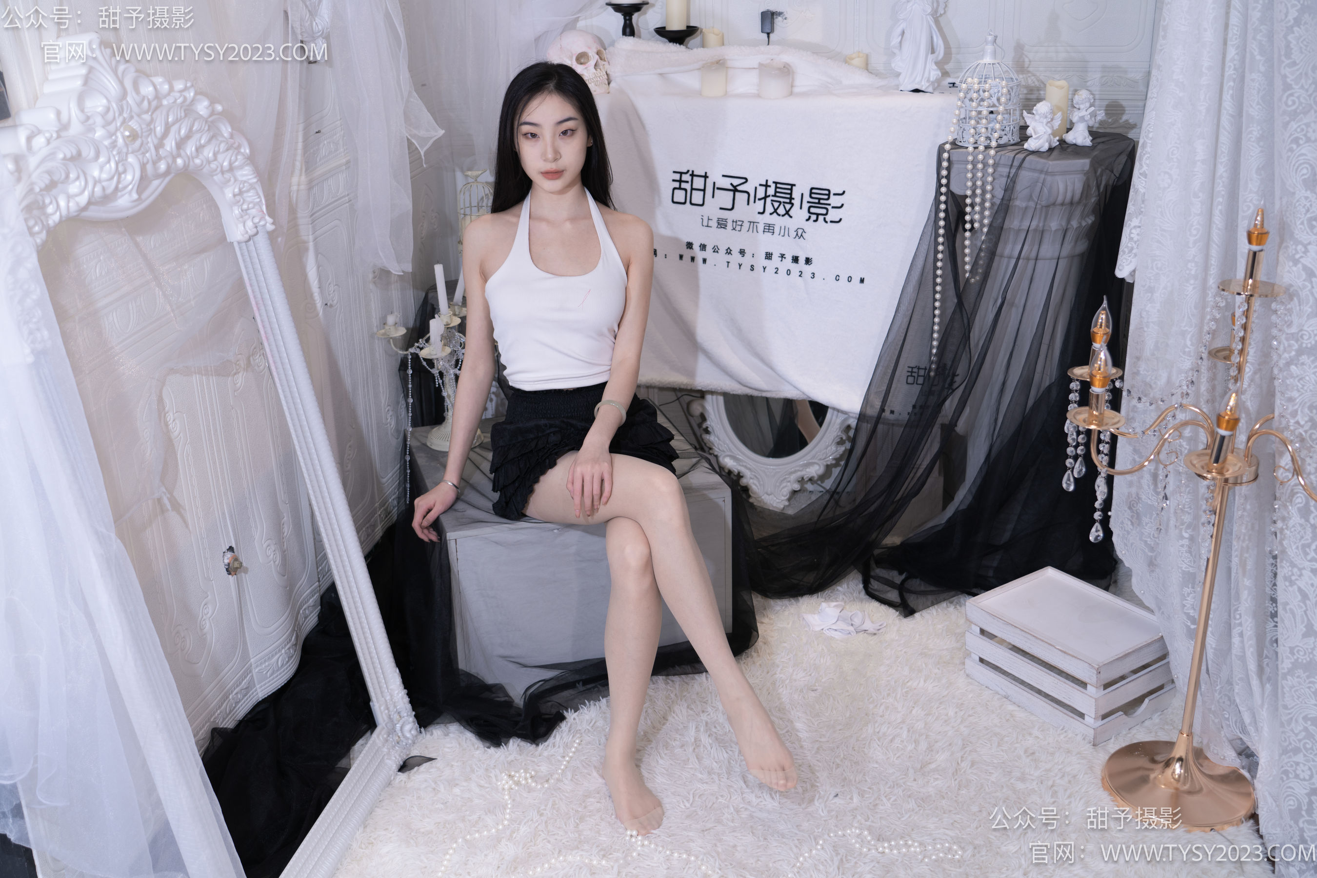 甜予摄影 No.076 小狸 -帆布鞋、白棉袜、肉丝（脚尖加固款）/(126P)
