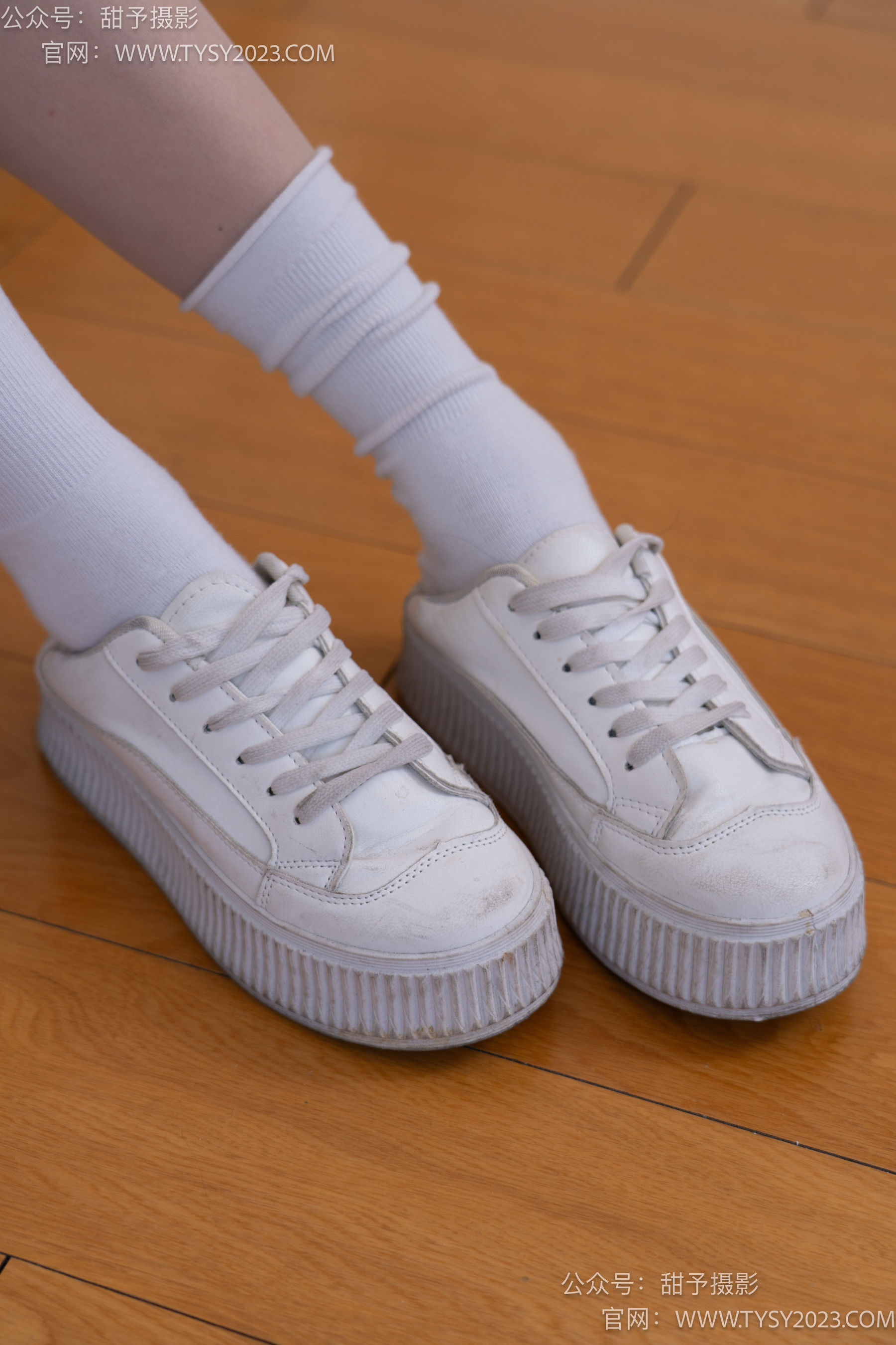 甜予摄影 No.096 澜澜 -板鞋、白棉袜、肉丝（脚尖加固款）/(130P)