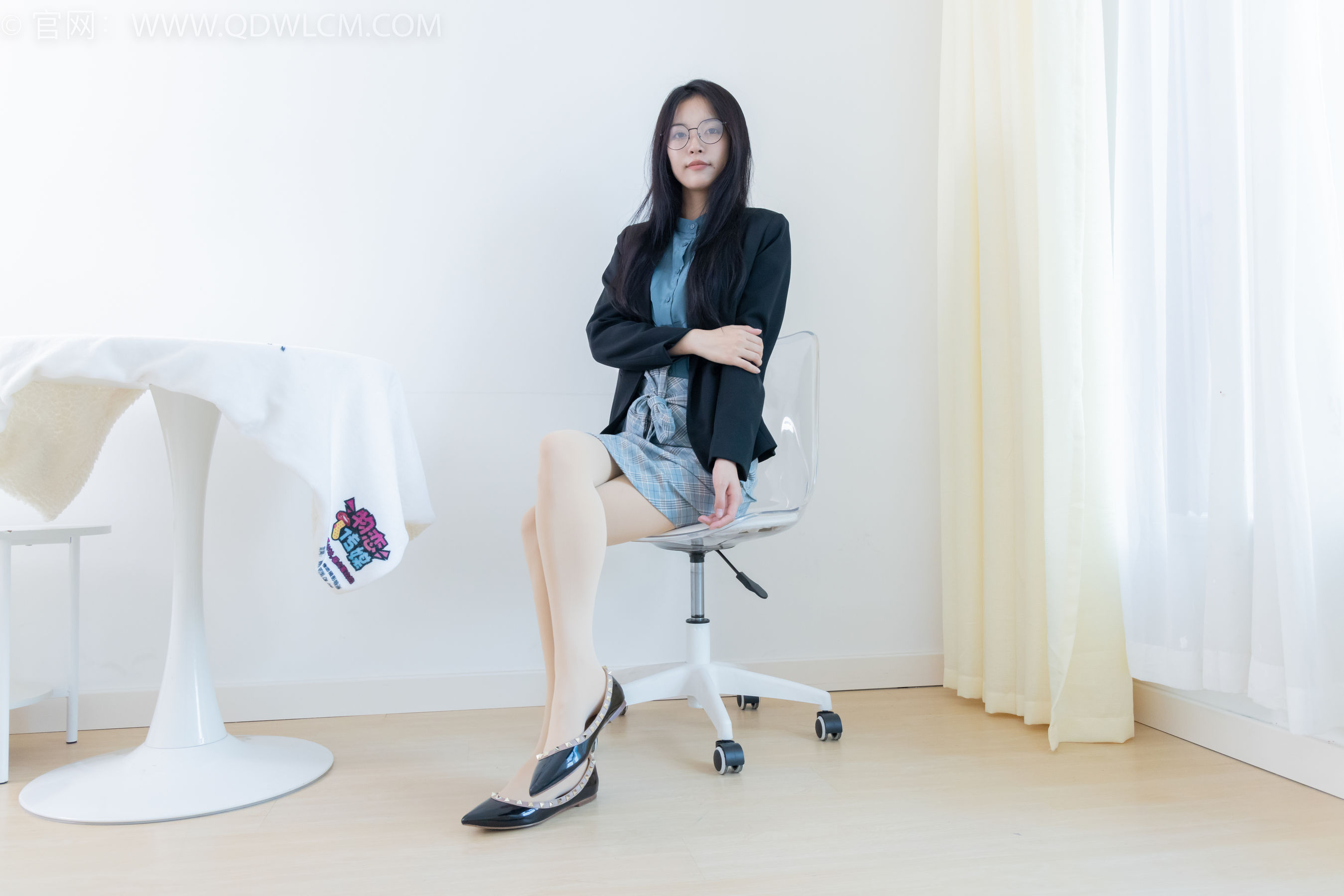 物恋传媒 No.2172 茯苓 -未尽的故事/(150P)