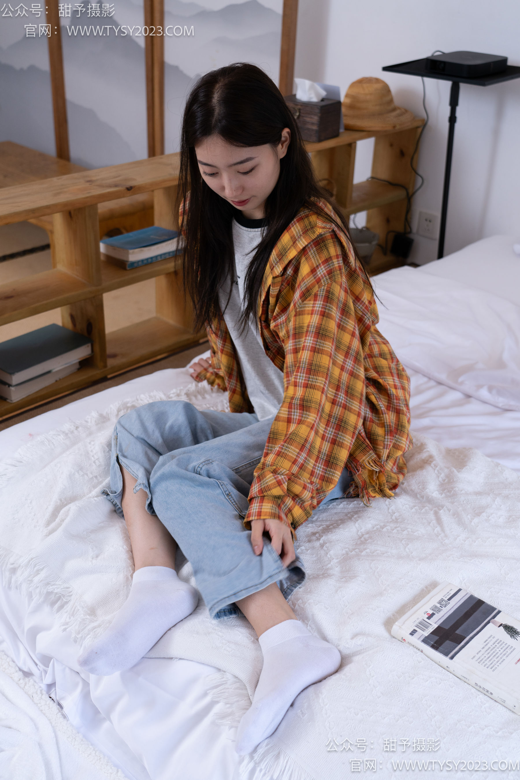 甜予摄影 No.078 雪梨 -帆布鞋、白棉袜、裸足/(140P)