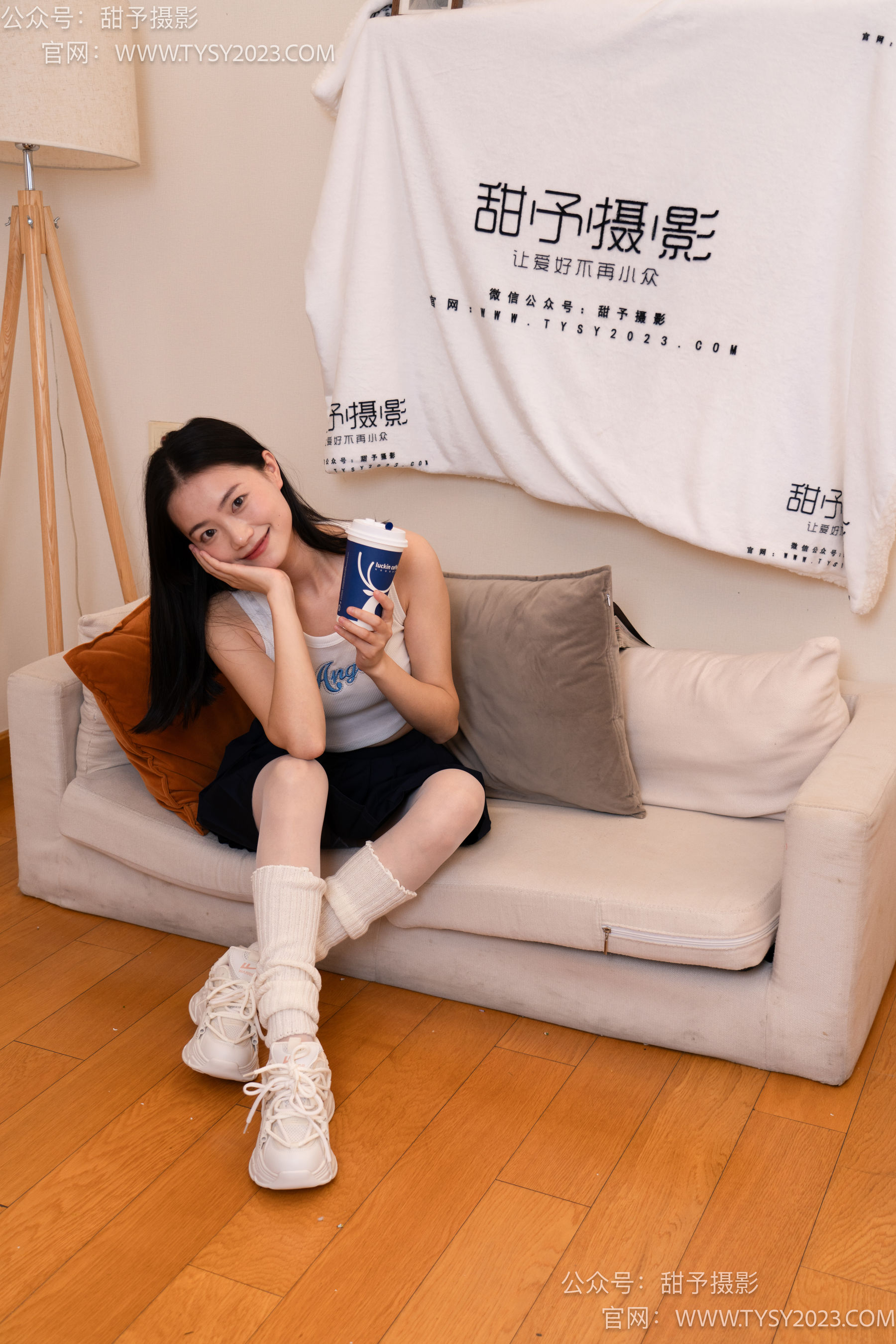 甜予摄影 No.097 齐齐 -运动鞋、薄白丝（脚尖加固款）/(125P)