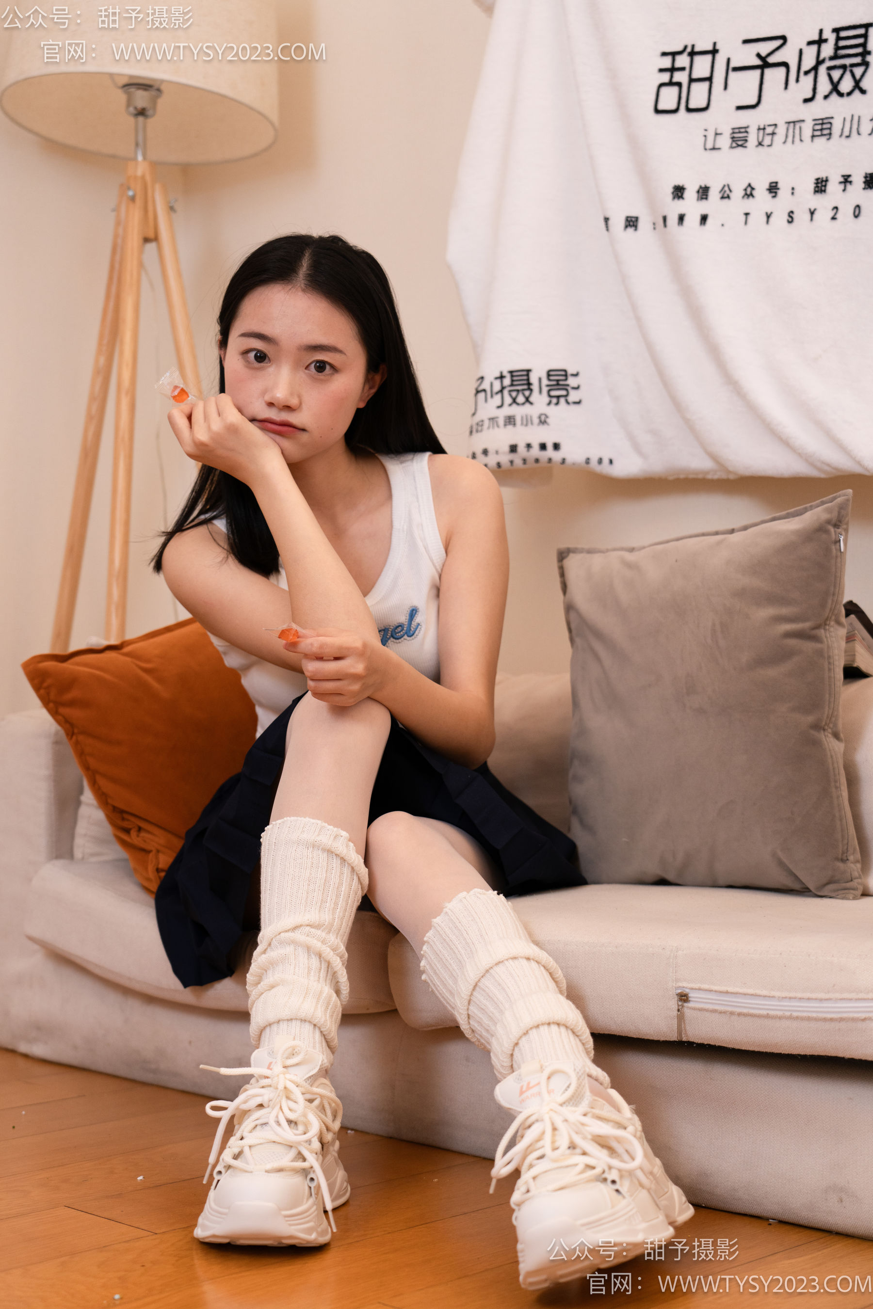 甜予摄影 No.097 齐齐 -运动鞋、薄白丝（脚尖加固款）/(125P)