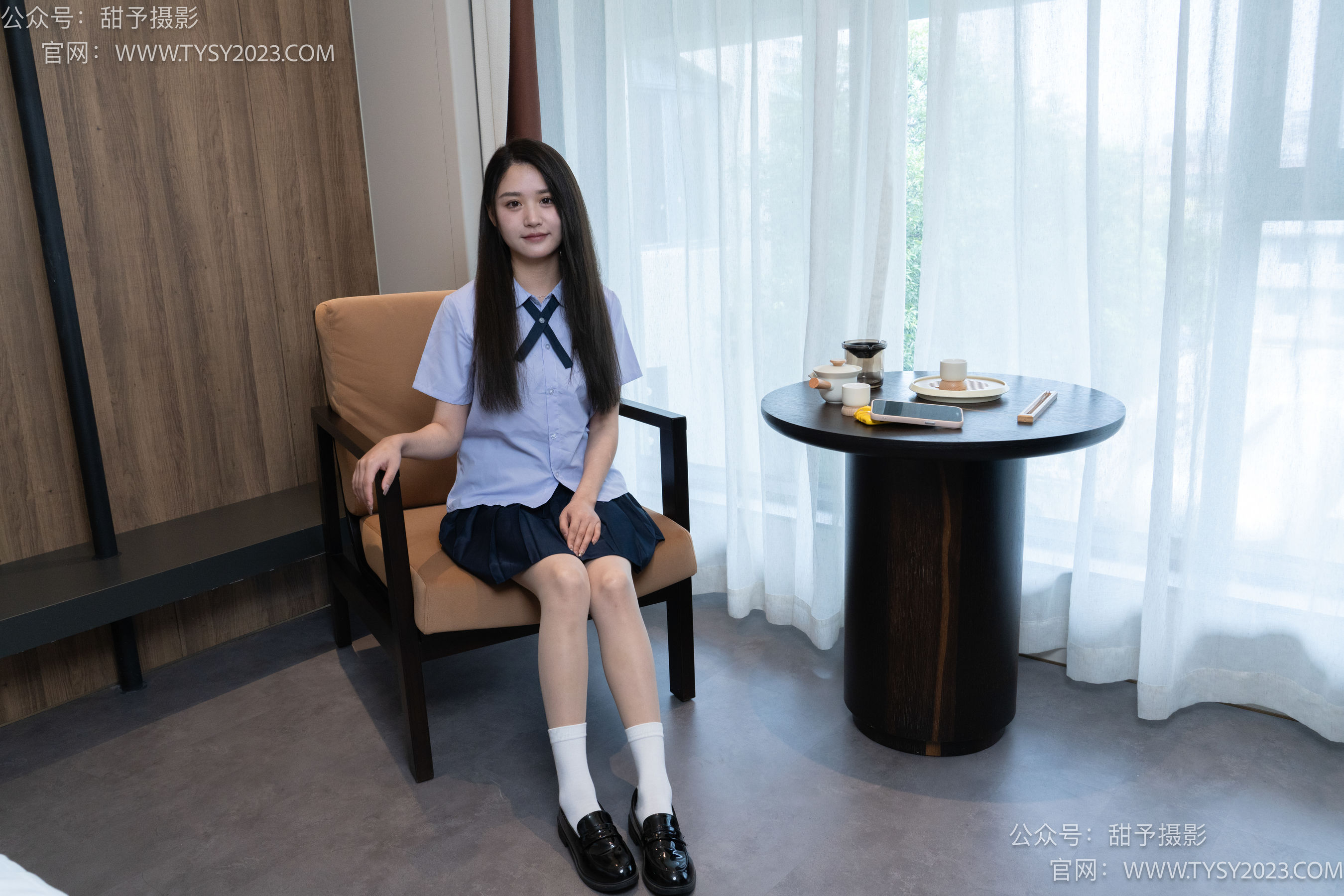 甜予摄影 No.081 澜澜 -皮鞋、两双白棉袜、肉丝（脚尖加固款）/(140P)