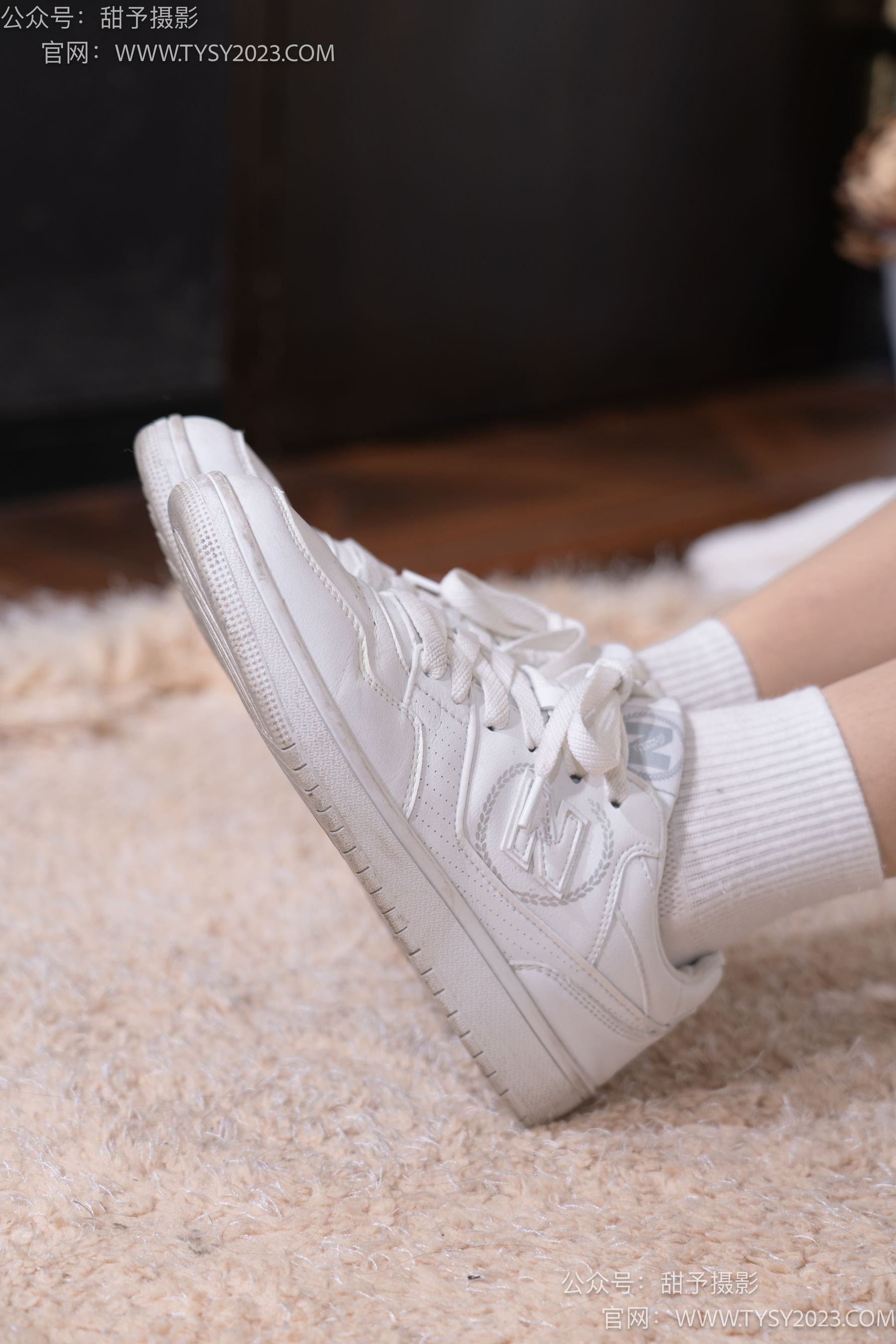 甜予摄影 No.085 小桃 -板鞋、白棉袜、肉丝（脚尖微加固款）/(129P)