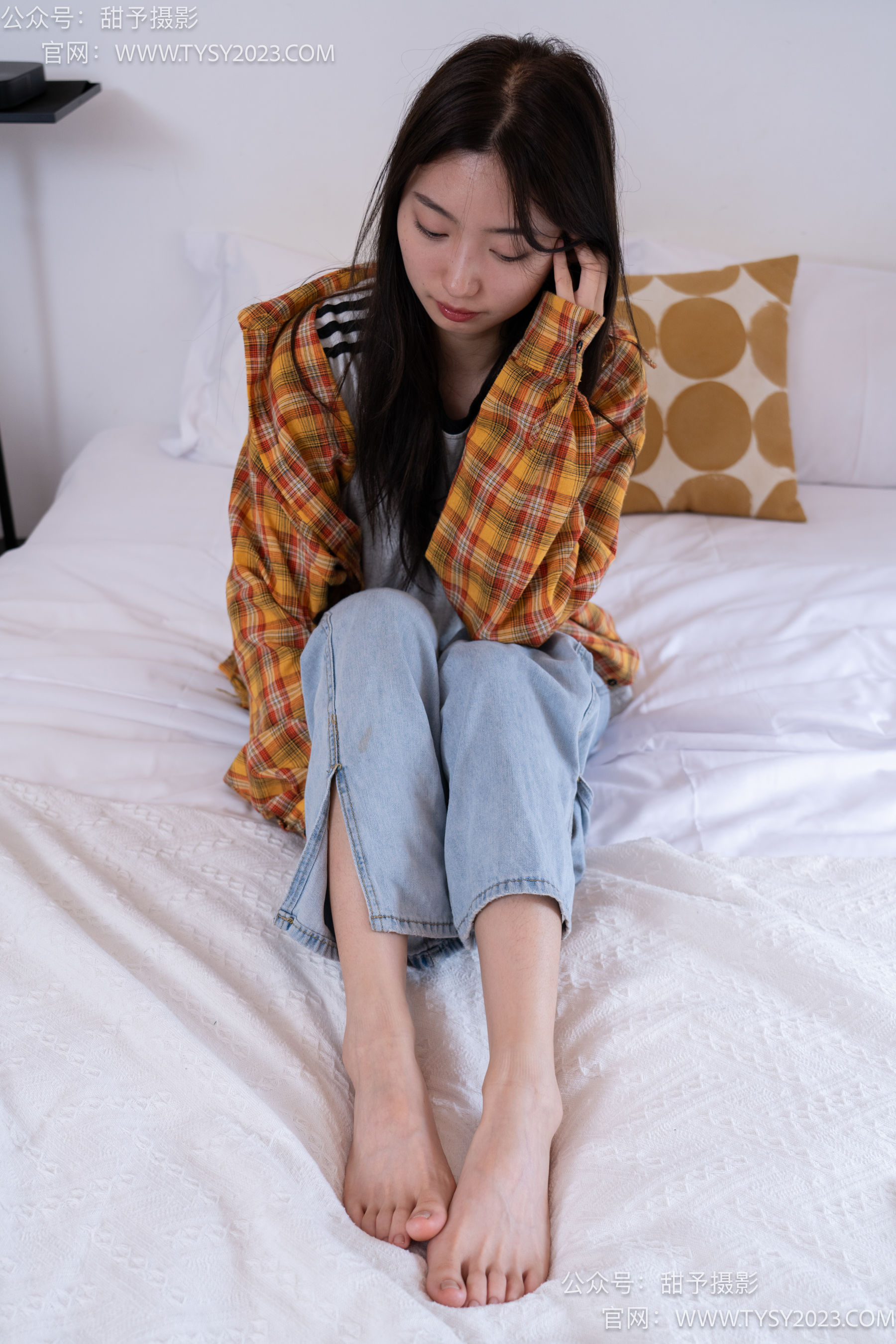 甜予摄影 No.078 雪梨 -帆布鞋、白棉袜、裸足/(140P)