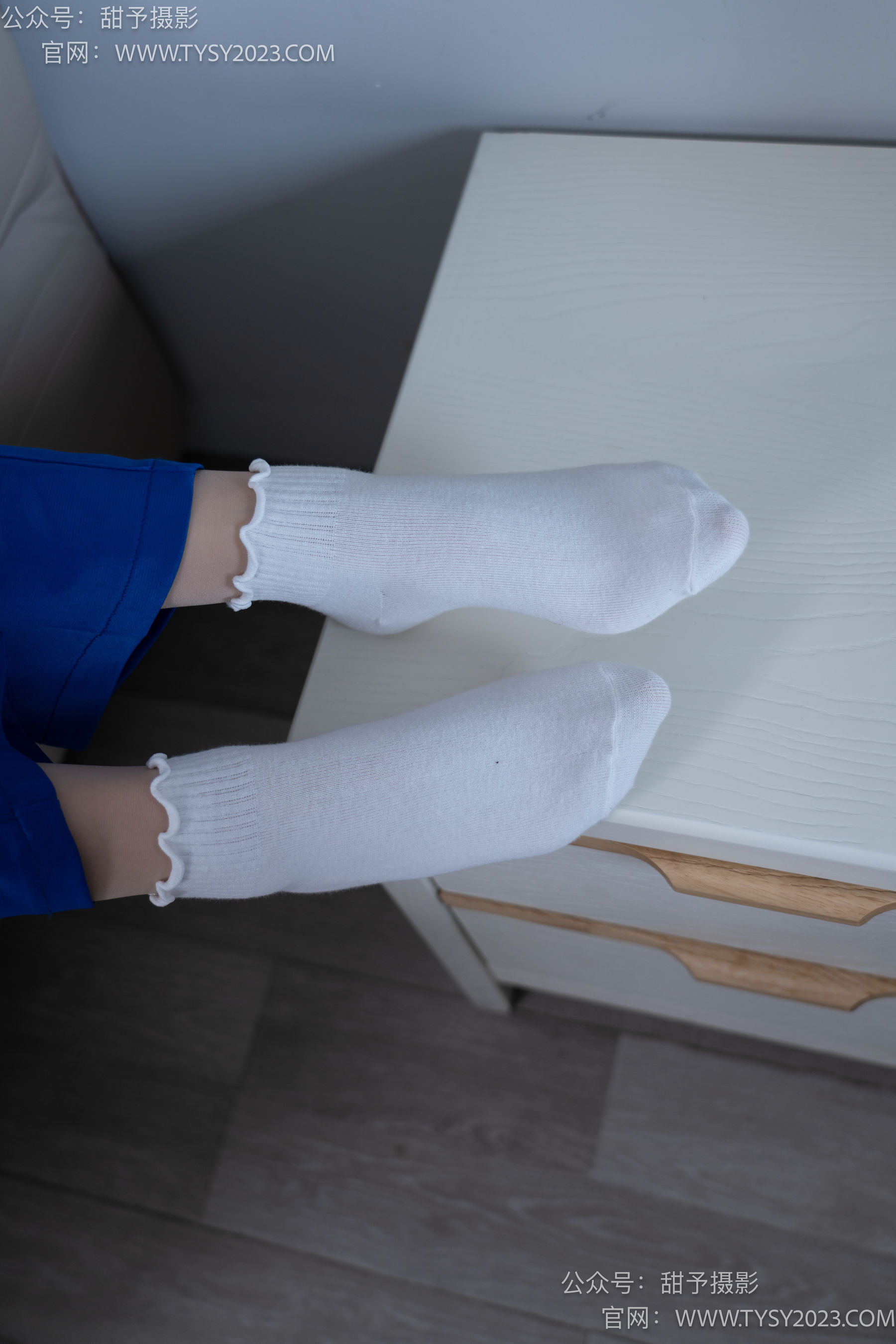 甜予摄影 No.098 璇璇 -校服、板鞋、白棉袜、肉丝（脚尖加固款）/(135P)