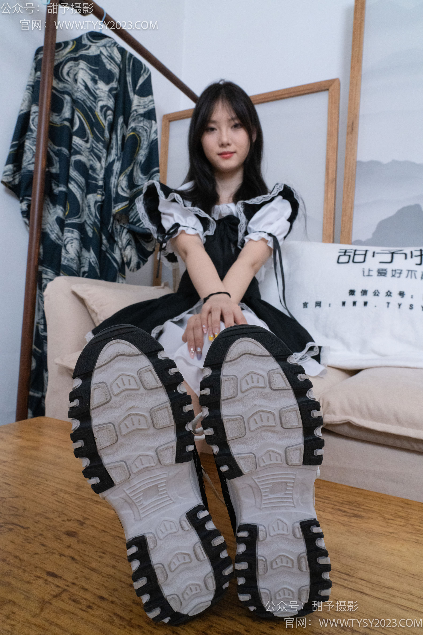 甜予摄影 No.083 璇璇 -运动鞋、白棉袜、裸足/(133P)