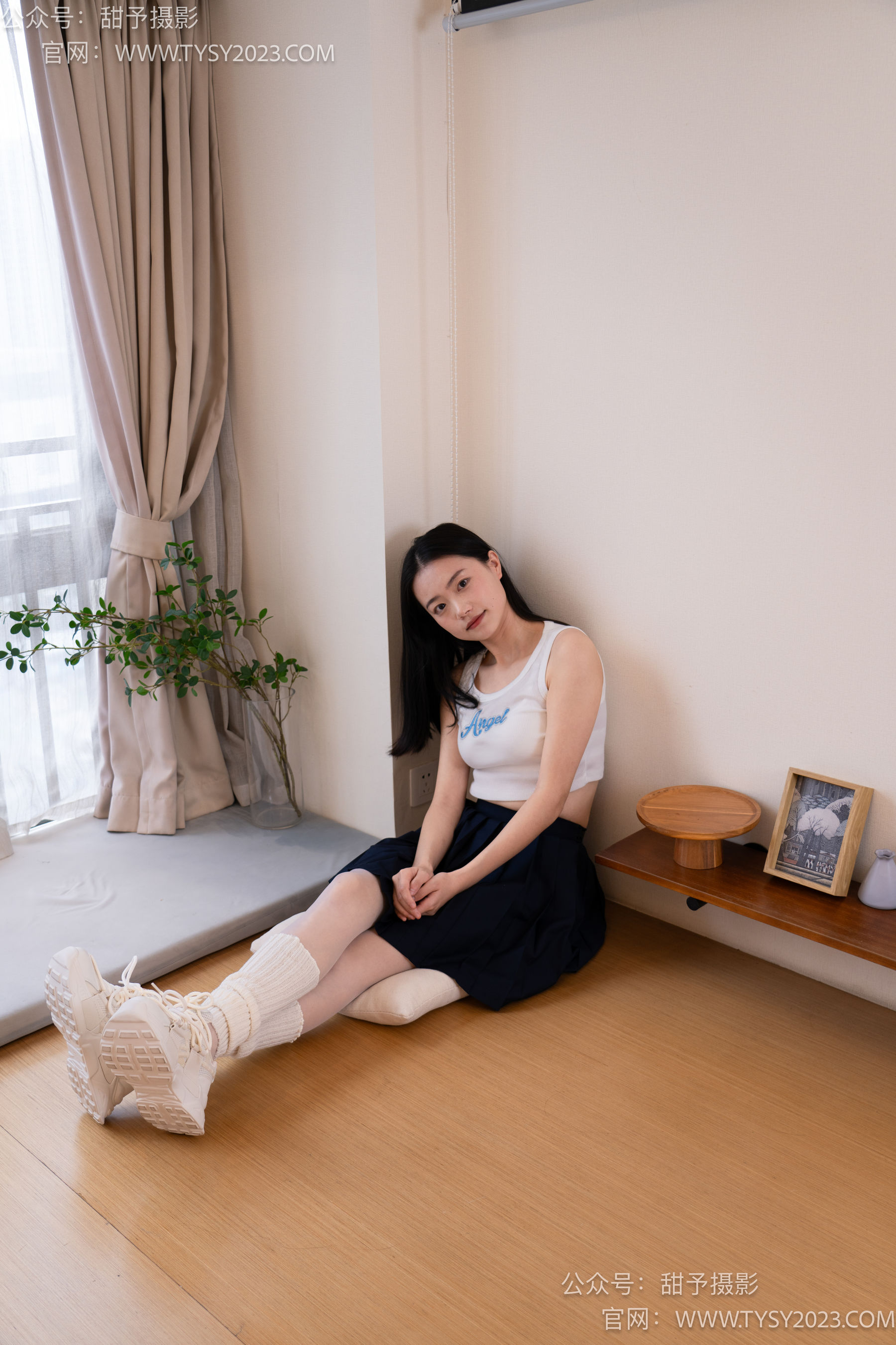 甜予摄影 No.097 齐齐 -运动鞋、薄白丝（脚尖加固款）/(125P)