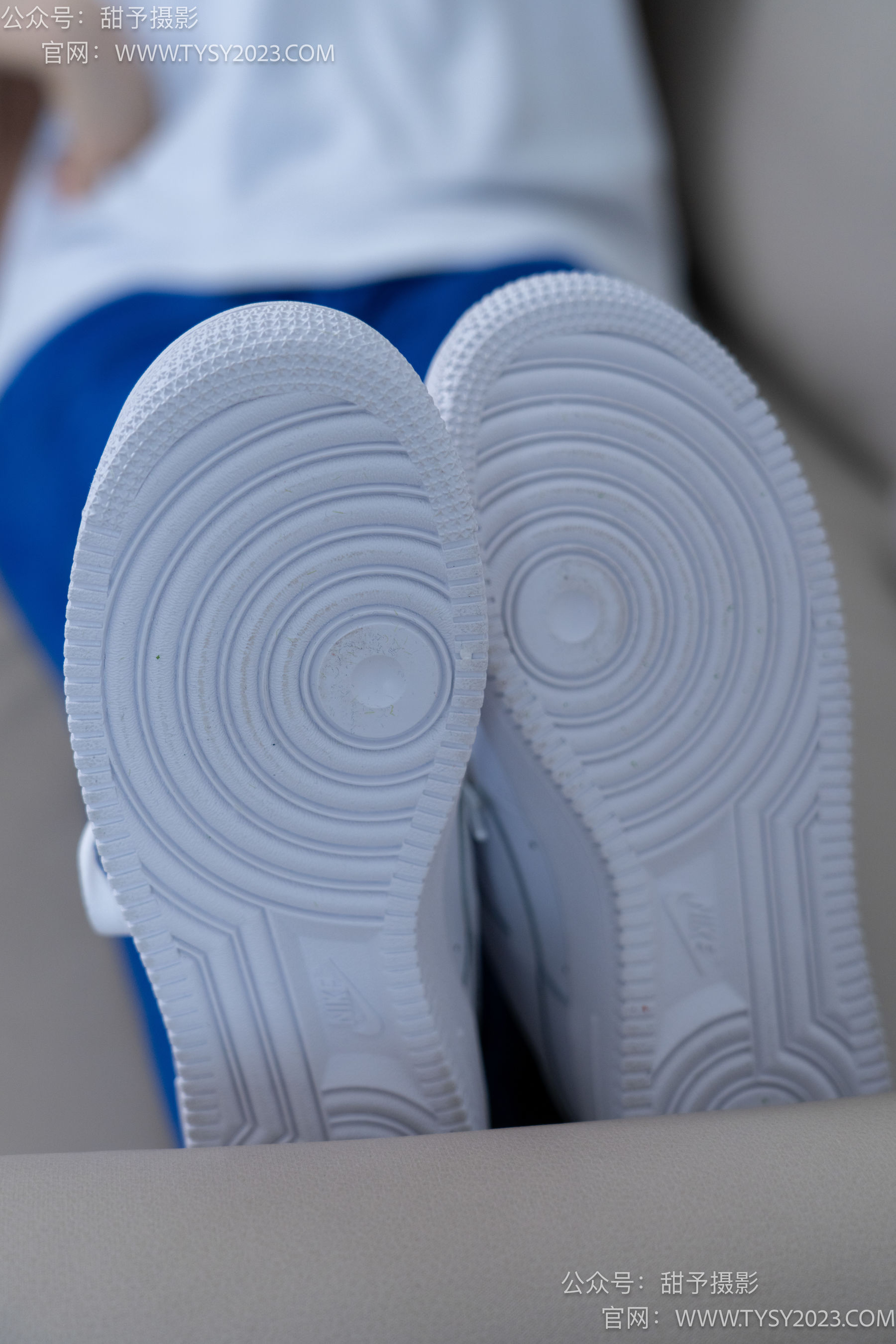 甜予摄影 No.098 璇璇 -校服、板鞋、白棉袜、肉丝（脚尖加固款）/(135P)