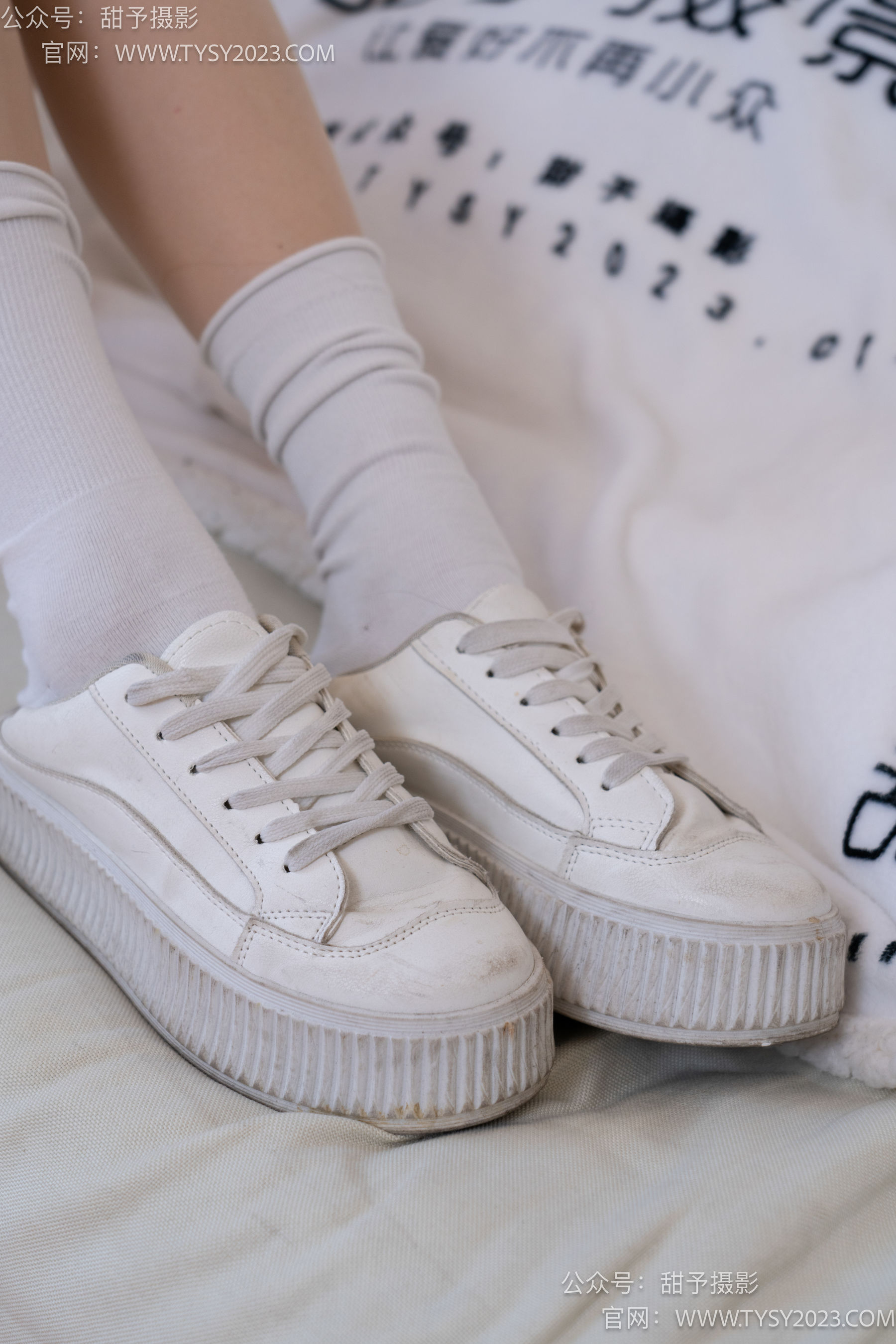 甜予摄影 No.096 澜澜 -板鞋、白棉袜、肉丝（脚尖加固款）/(130P)