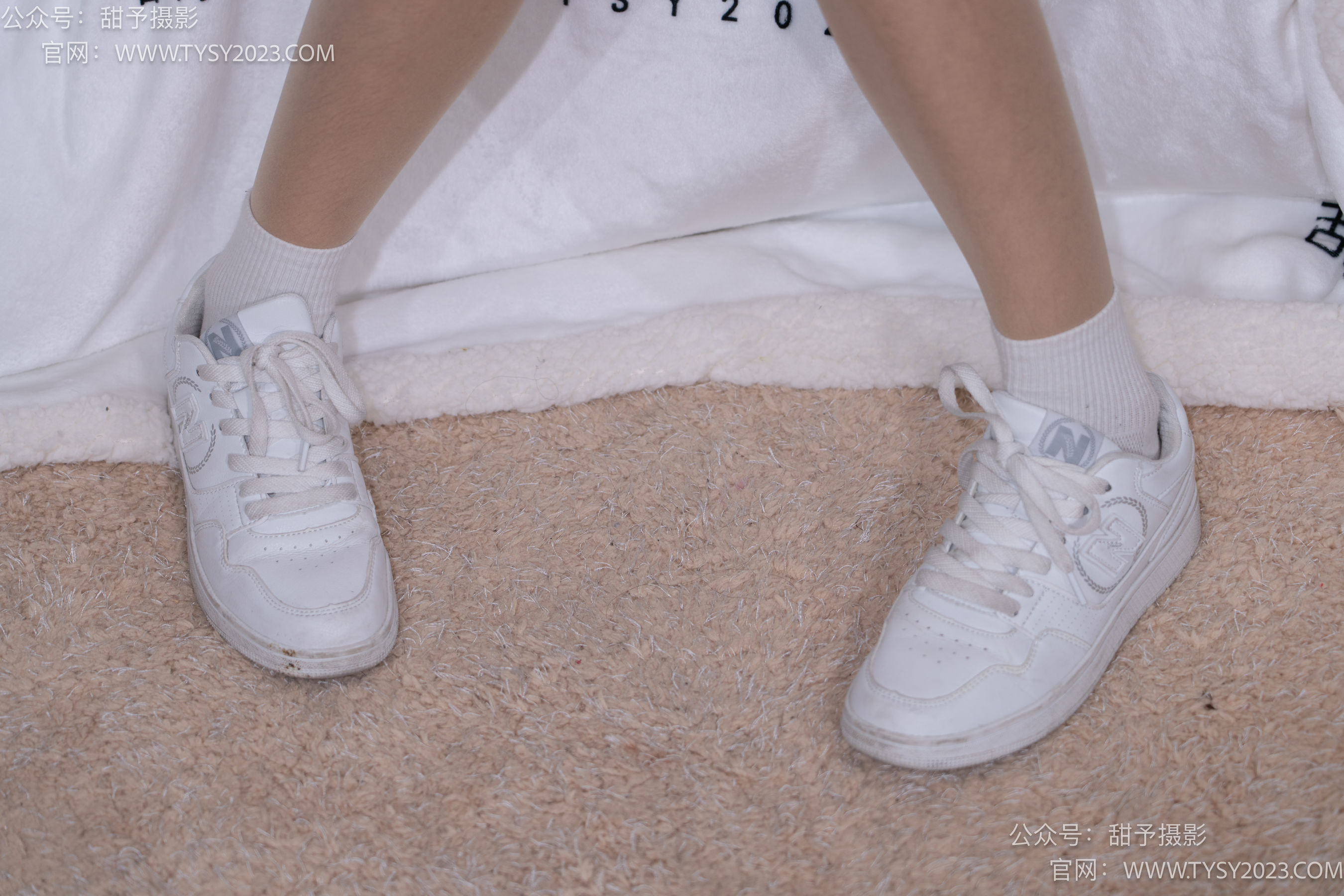 甜予摄影 No.085 小桃 -板鞋、白棉袜、肉丝（脚尖微加固款）/(129P)