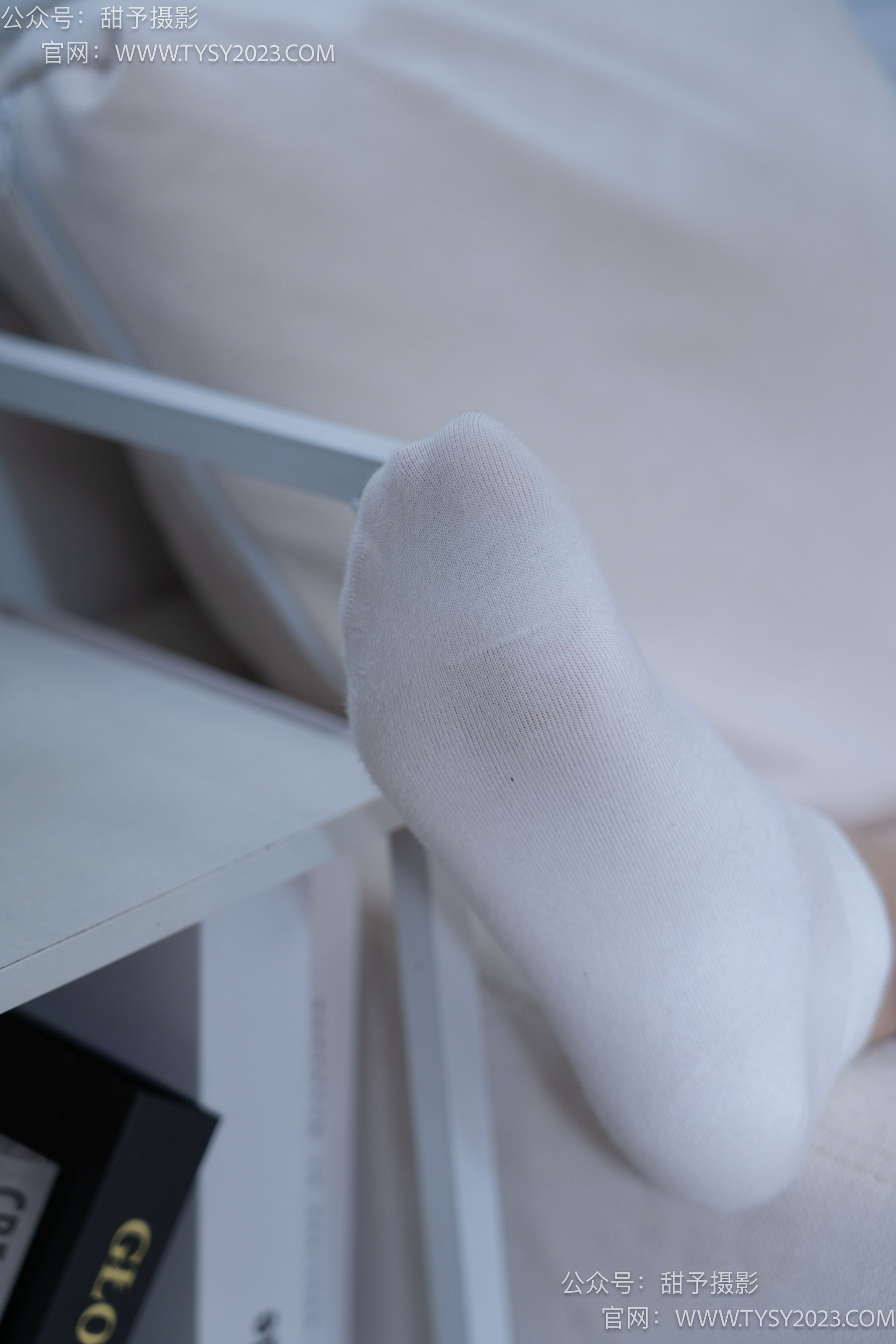 甜予摄影 No.087 静静 -板鞋、白棉袜、裸足/(106P)