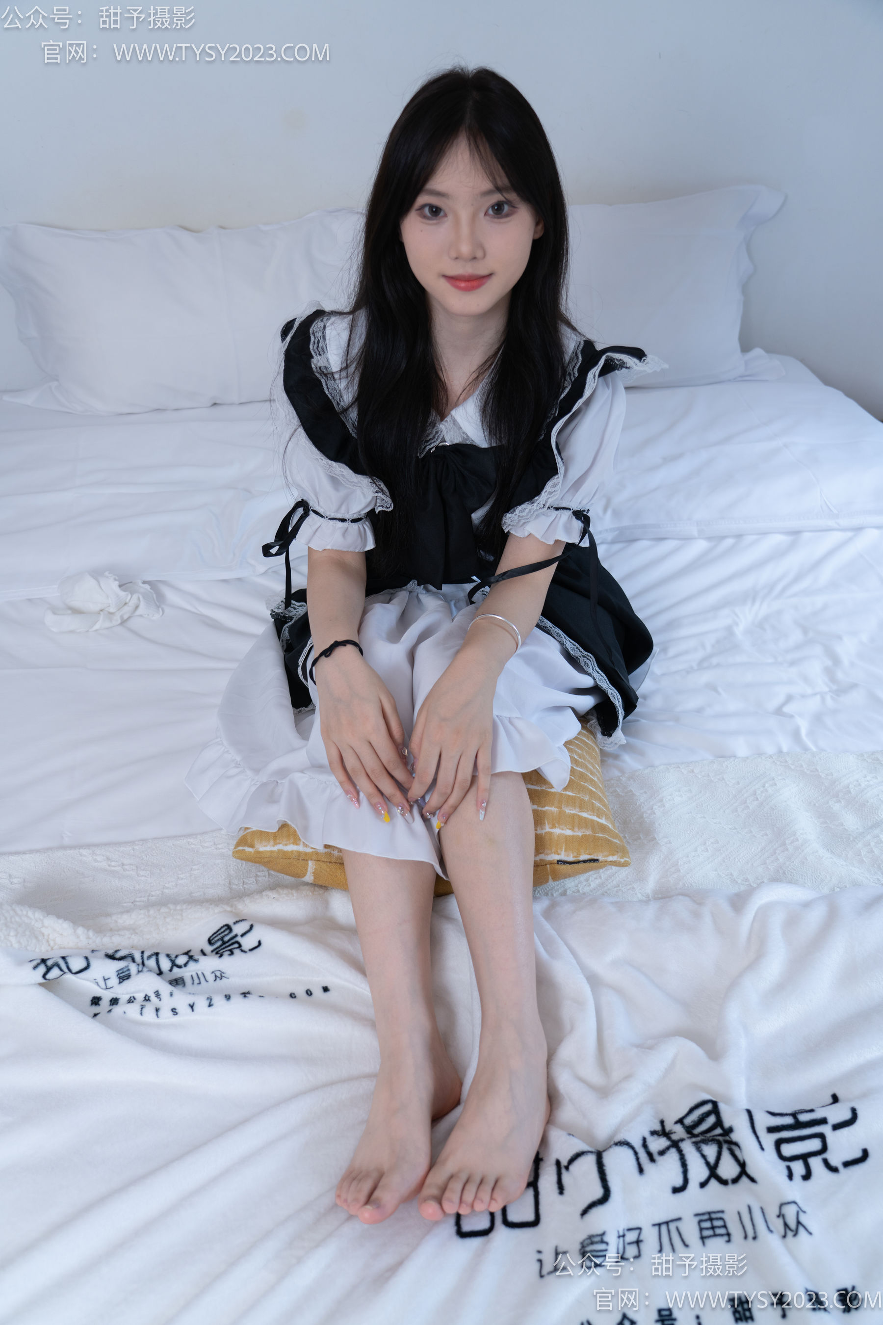 甜予摄影 No.083 璇璇 -运动鞋、白棉袜、裸足/(133P)