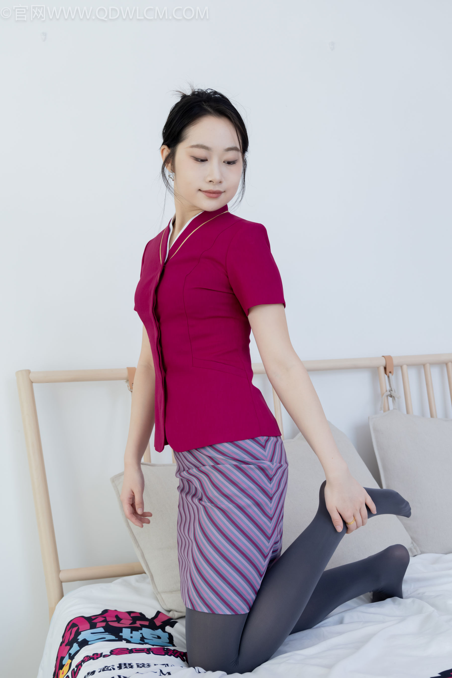 物恋传媒 No.2170 小新 -世界尽头/(166P)