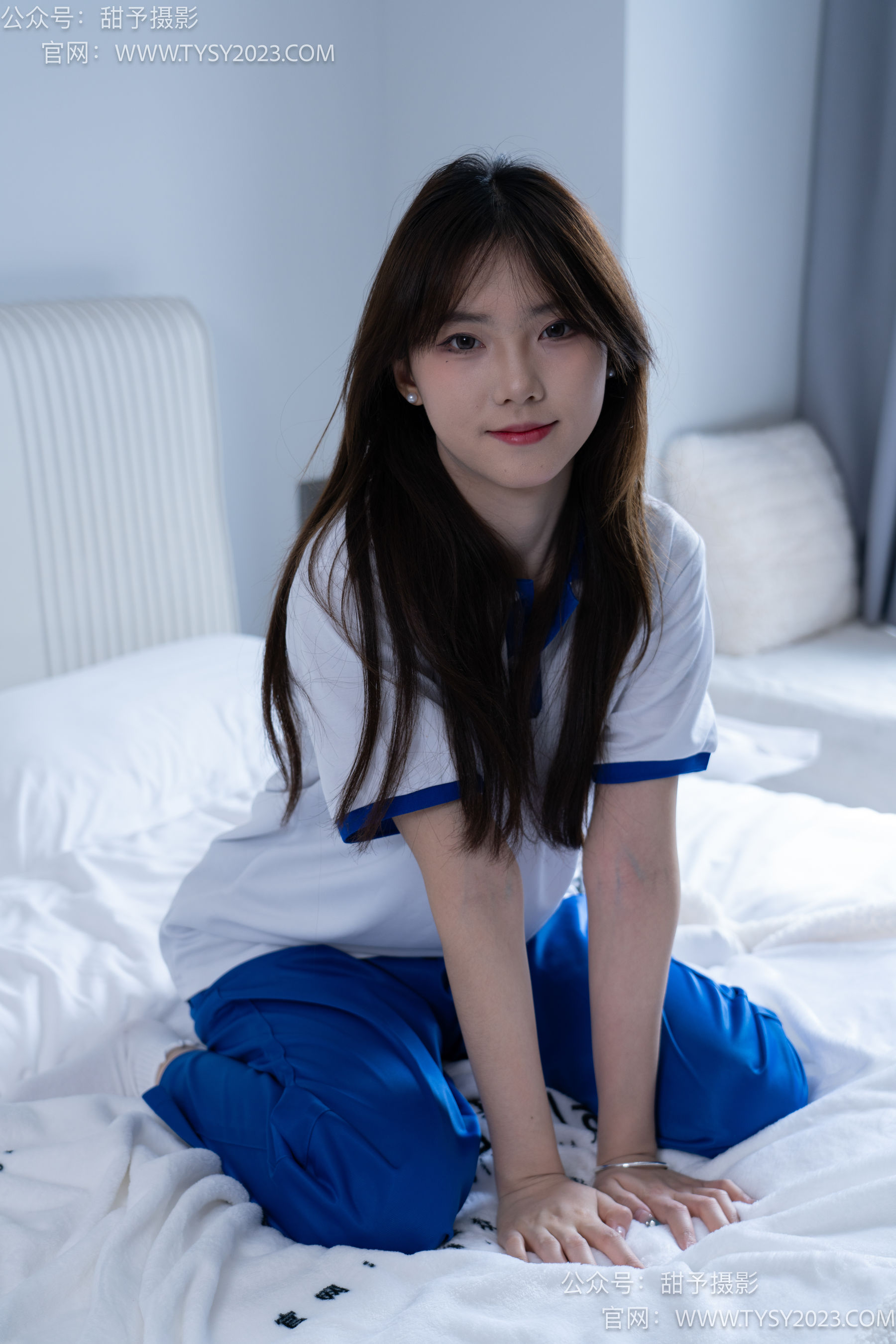甜予摄影 No.098 璇璇 -校服、板鞋、白棉袜、肉丝（脚尖加固款）/(135P)
