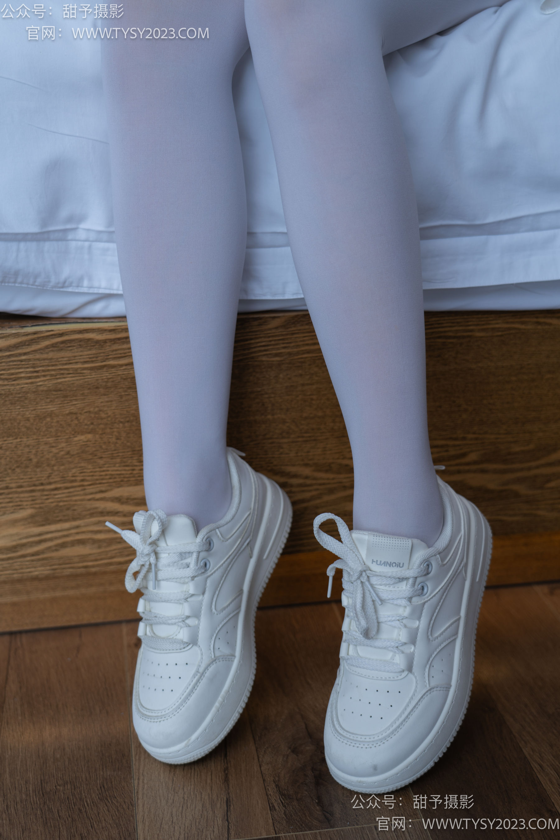 甜予摄影 No.089 璇璇 -板鞋、厚白丝/(136P)