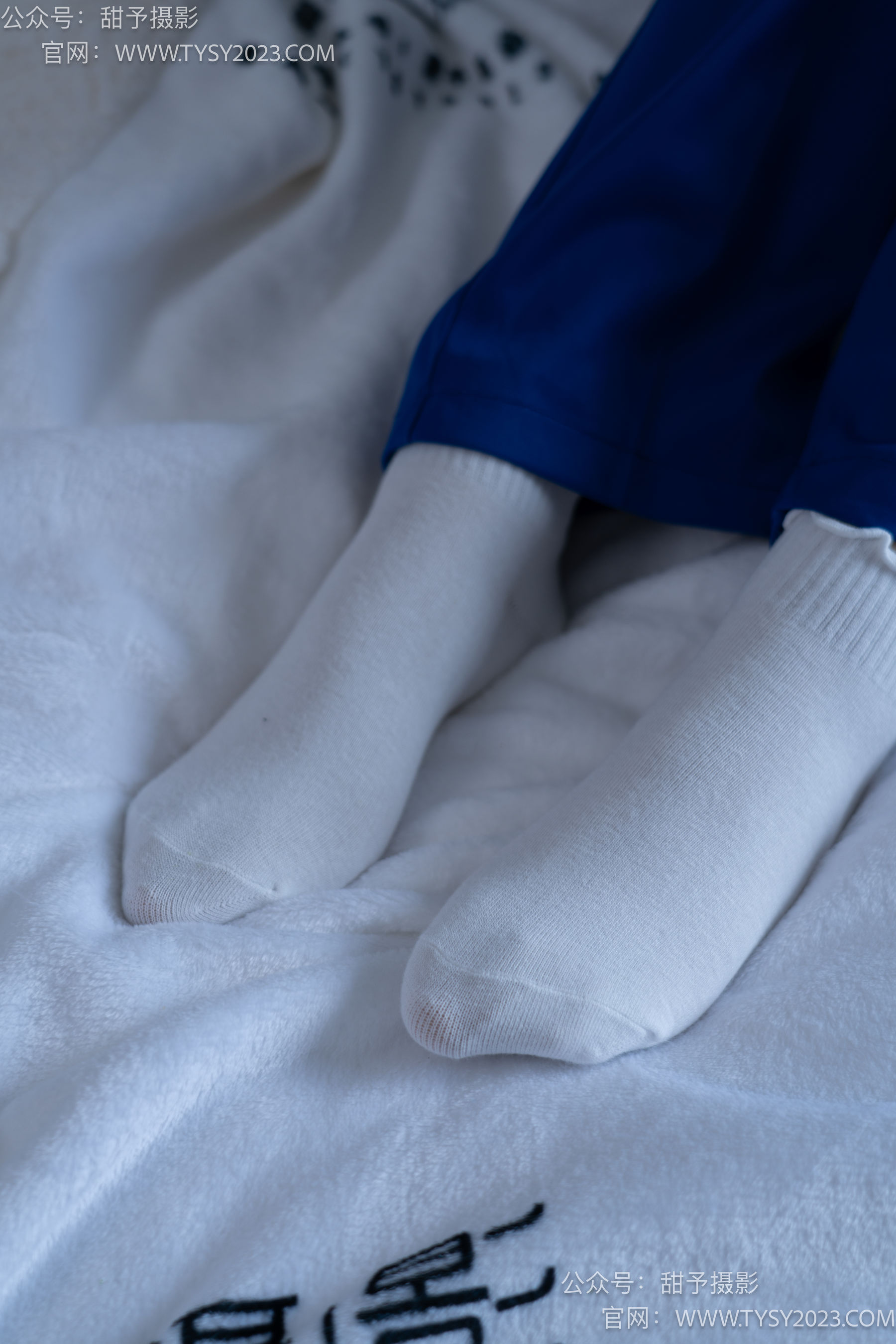 甜予摄影 No.098 璇璇 -校服、板鞋、白棉袜、肉丝（脚尖加固款）/(135P)