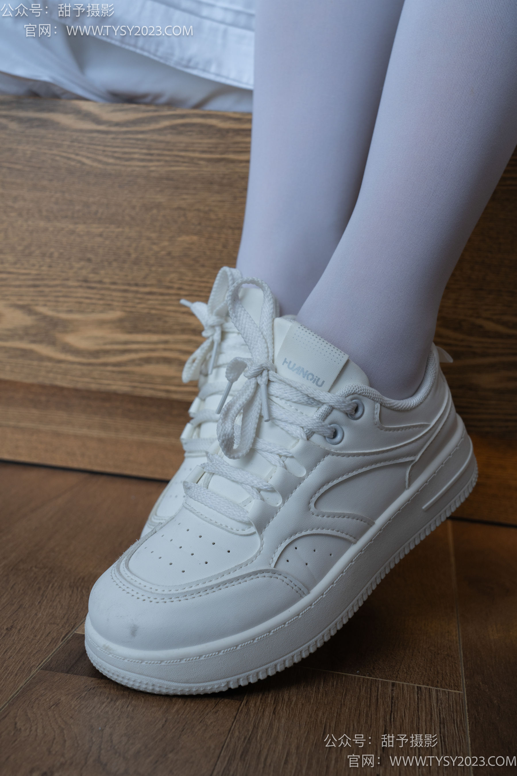 甜予摄影 No.089 璇璇 -板鞋、厚白丝/(136P)