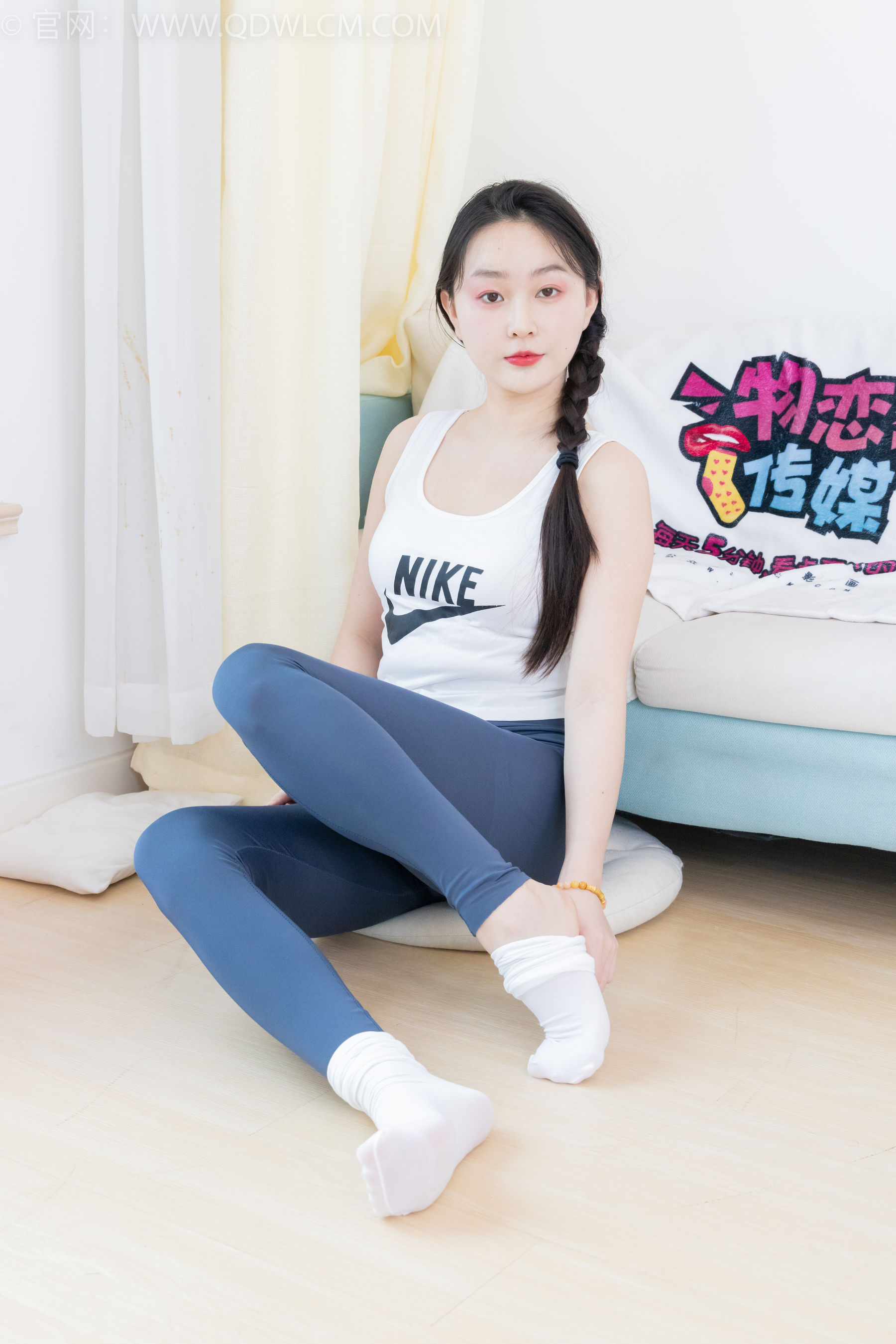 物恋传媒 No.2175 美兔 -一缕夕阳/(210P)