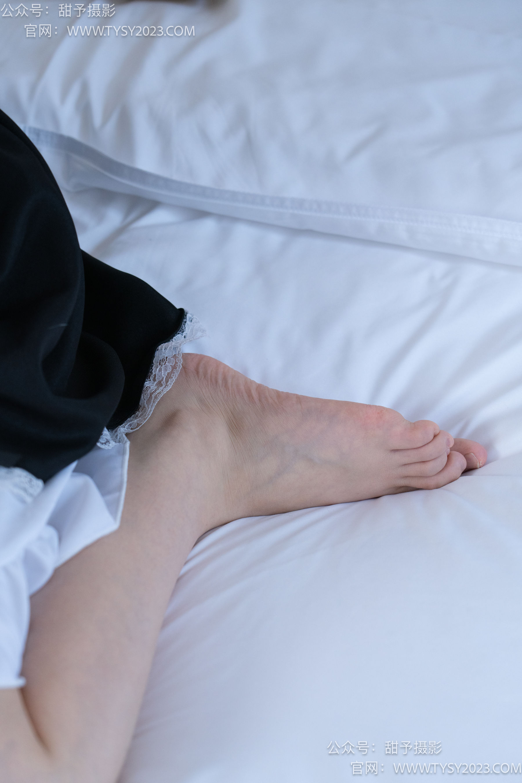 甜予摄影 No.083 璇璇 -运动鞋、白棉袜、裸足/(133P)