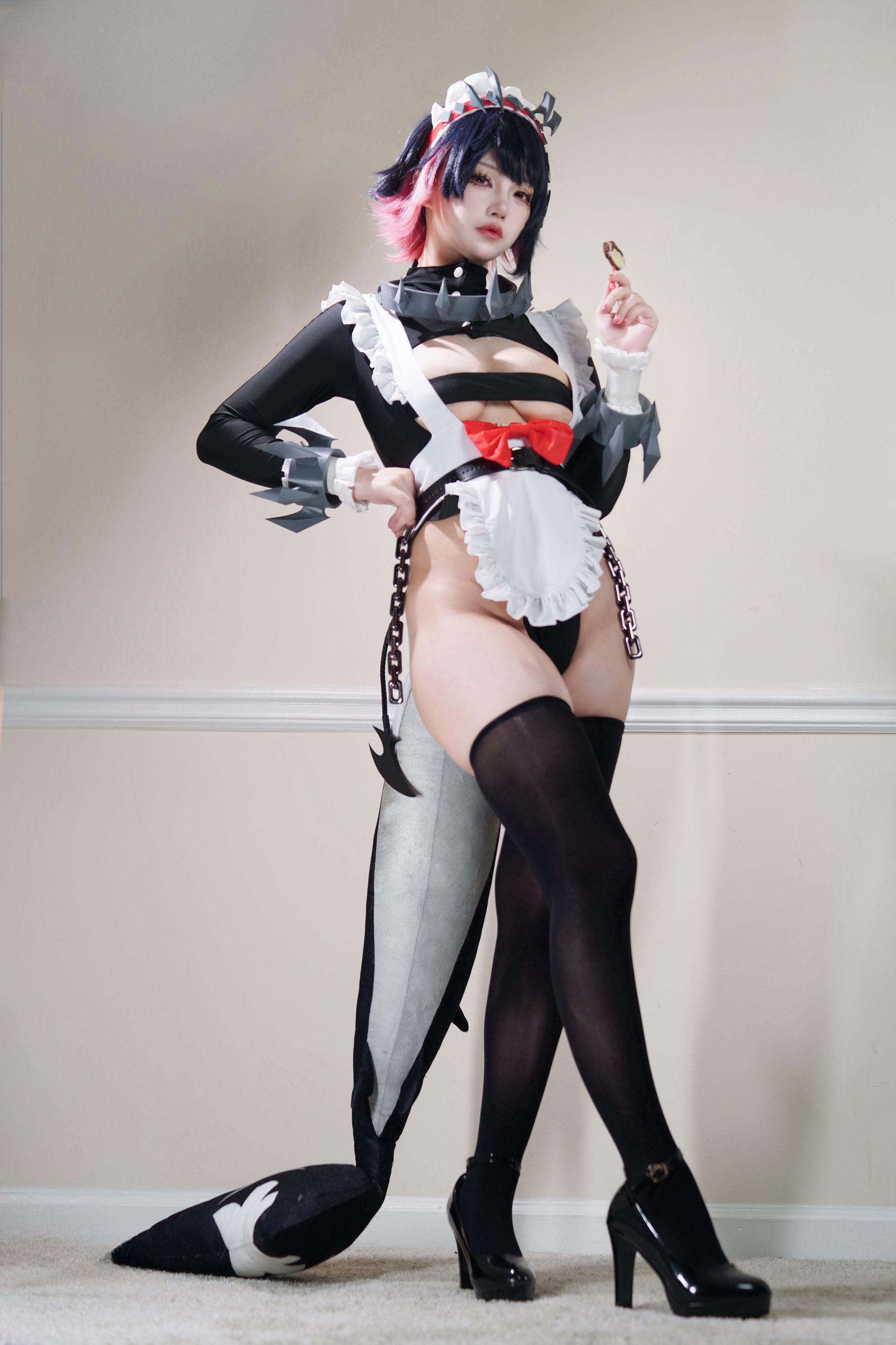 狐洛洛子 - 鲨鱼妹 女仆/(40P)