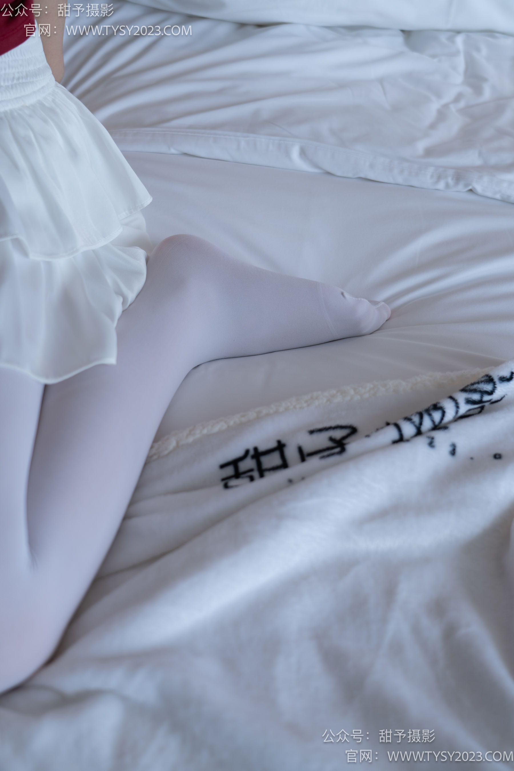 甜予摄影 No.089 璇璇 -板鞋、厚白丝/(136P)