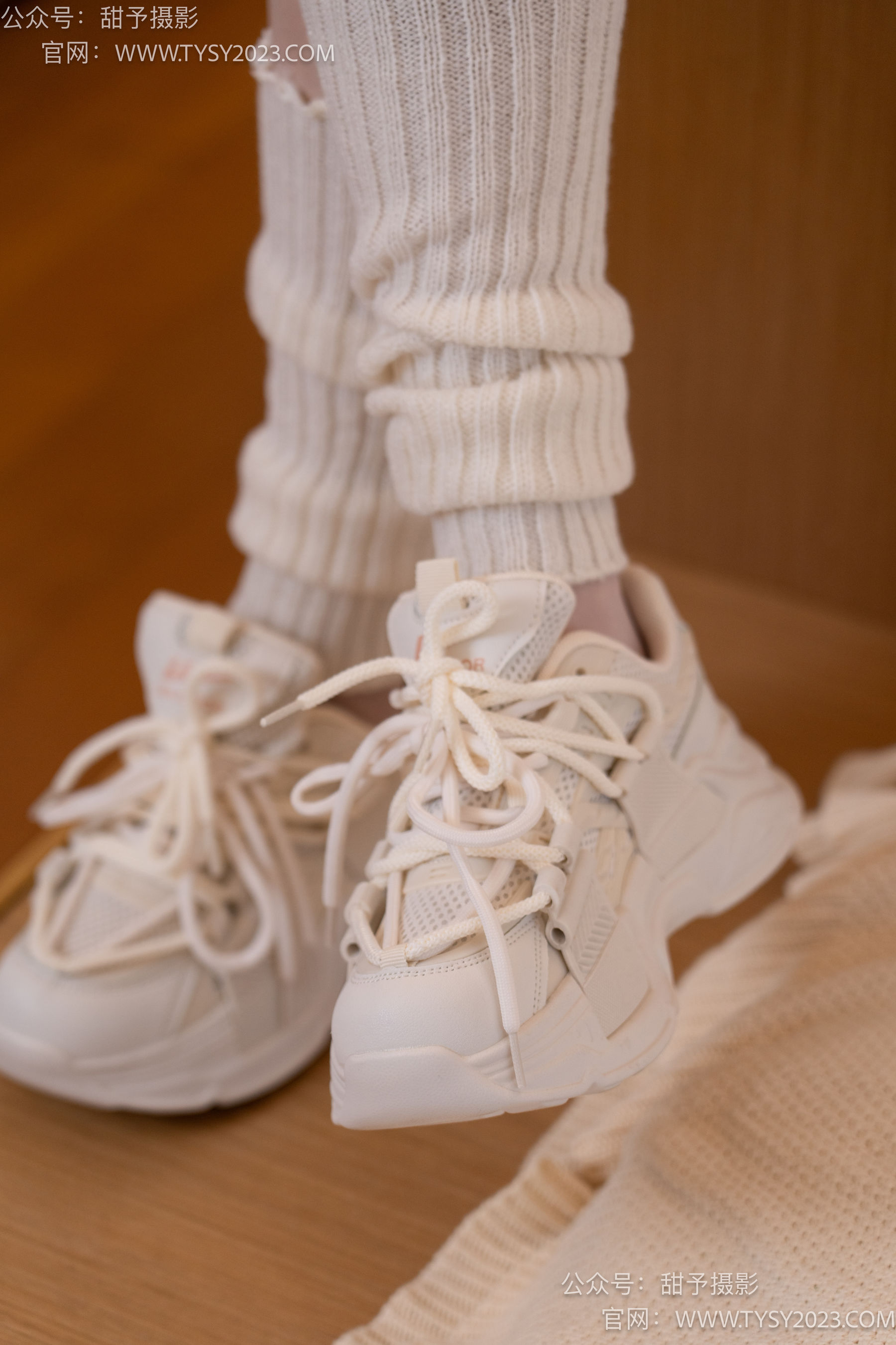 甜予摄影 No.097 齐齐 -运动鞋、薄白丝（脚尖加固款）/(125P)