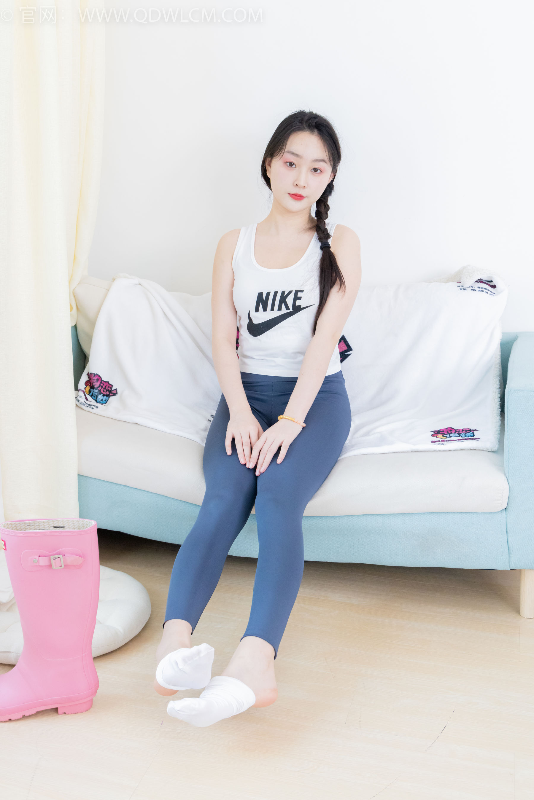 物恋传媒 No.2175 美兔 -一缕夕阳/(210P)