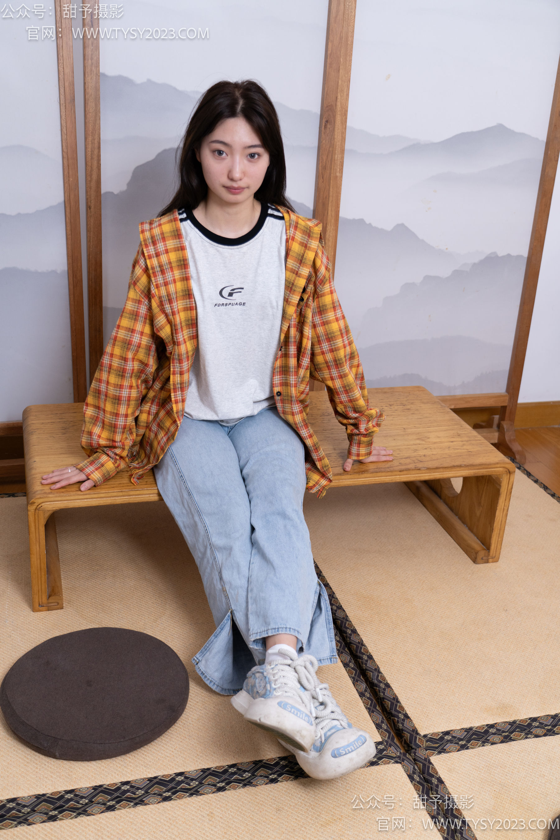 甜予摄影 No.078 雪梨 -帆布鞋、白棉袜、裸足/(140P)