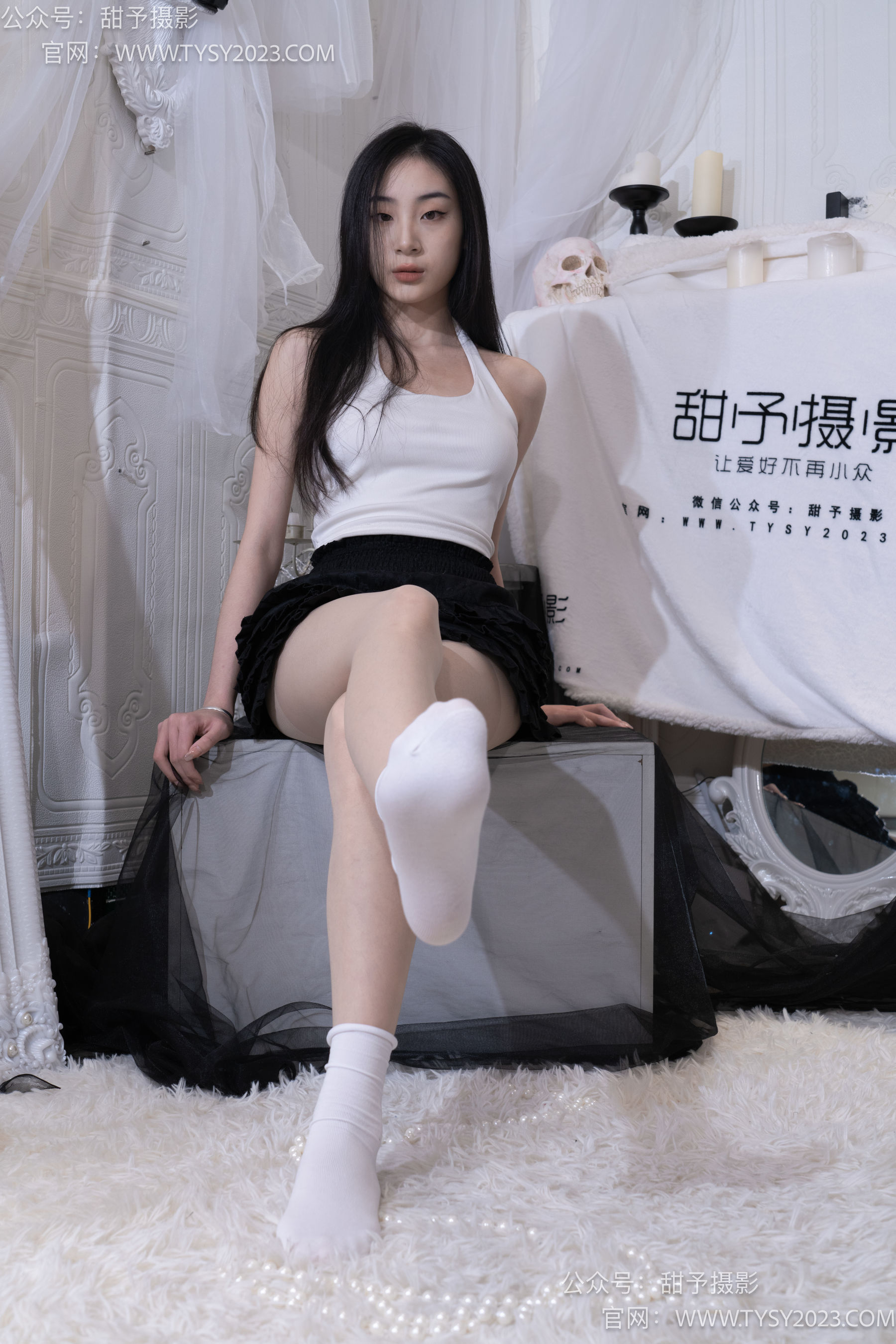甜予摄影 No.076 小狸 -帆布鞋、白棉袜、肉丝（脚尖加固款）/(126P)