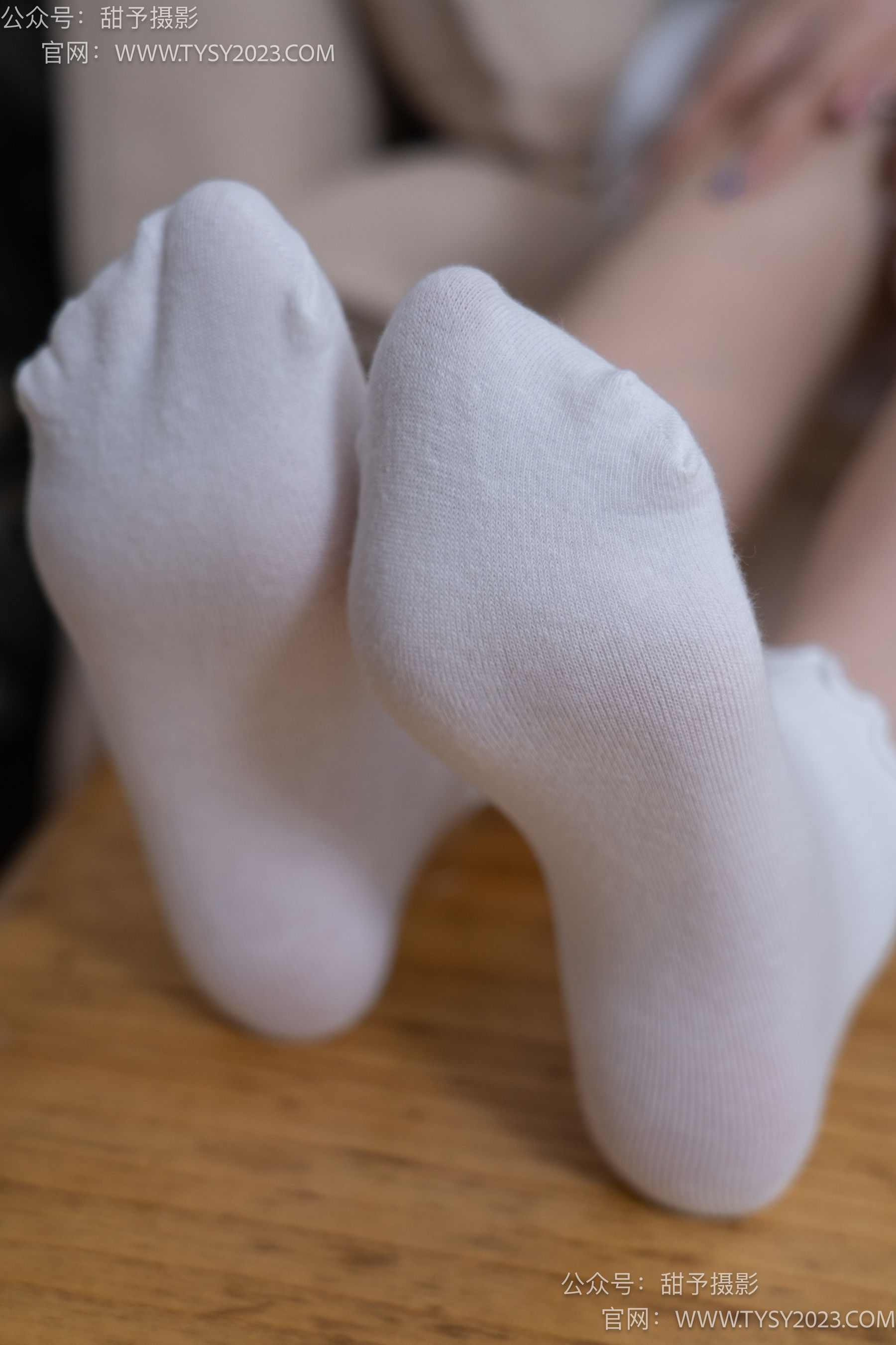甜予摄影 No.083 璇璇 -运动鞋、白棉袜、裸足/(133P)