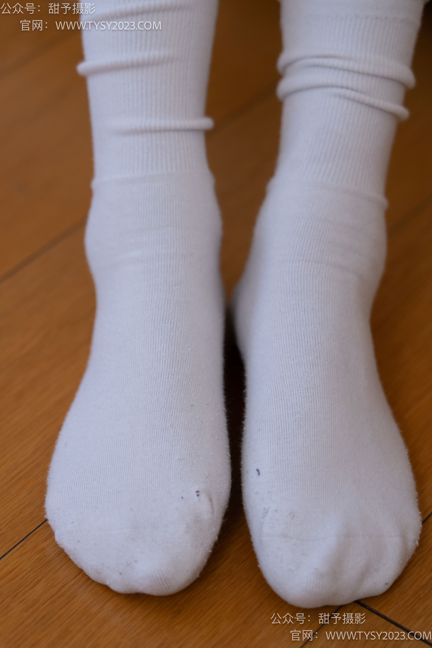 甜予摄影 No.096 澜澜 -板鞋、白棉袜、肉丝（脚尖加固款）/(130P)