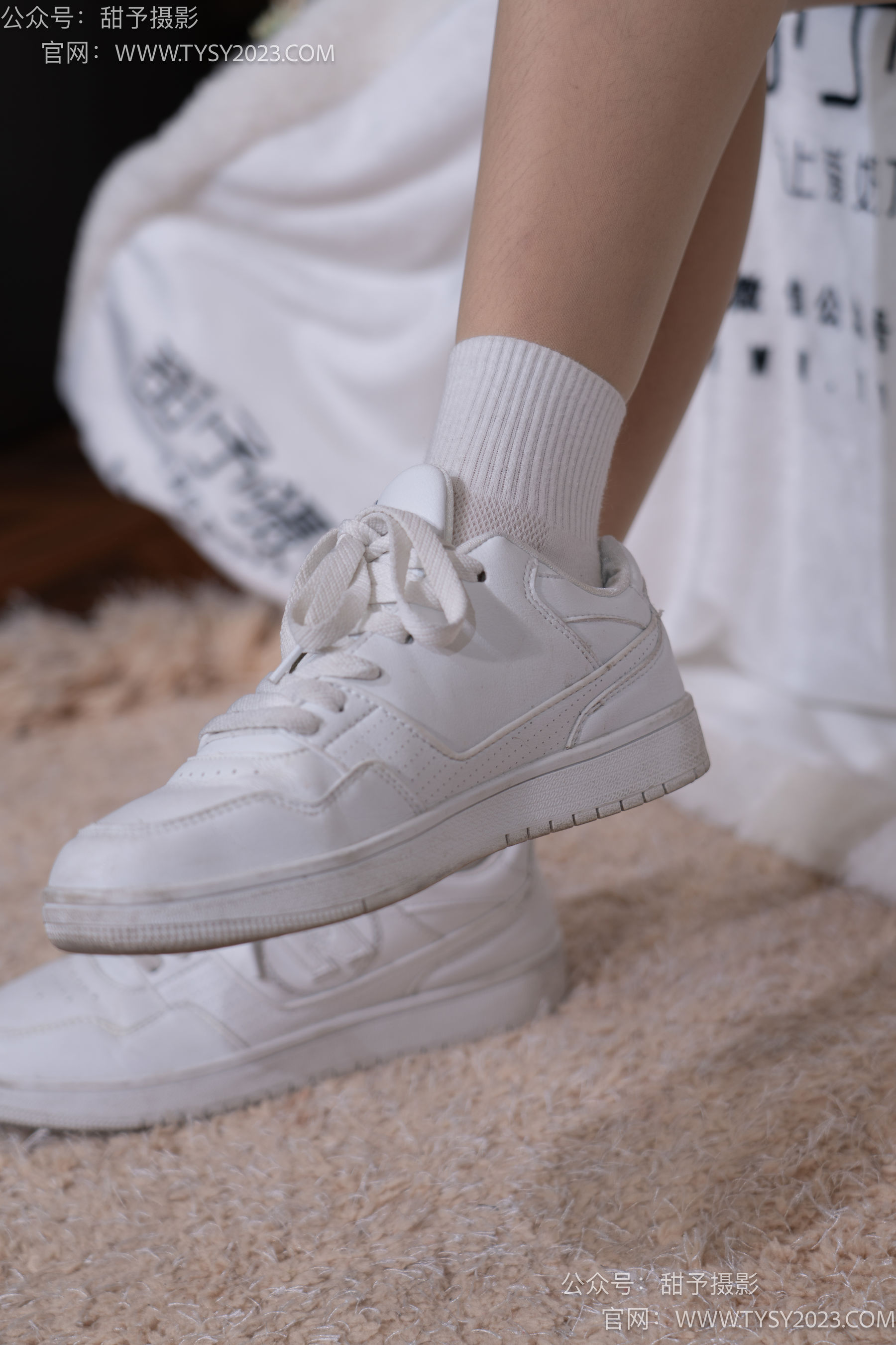 甜予摄影 No.085 小桃 -板鞋、白棉袜、肉丝（脚尖微加固款）/(129P)