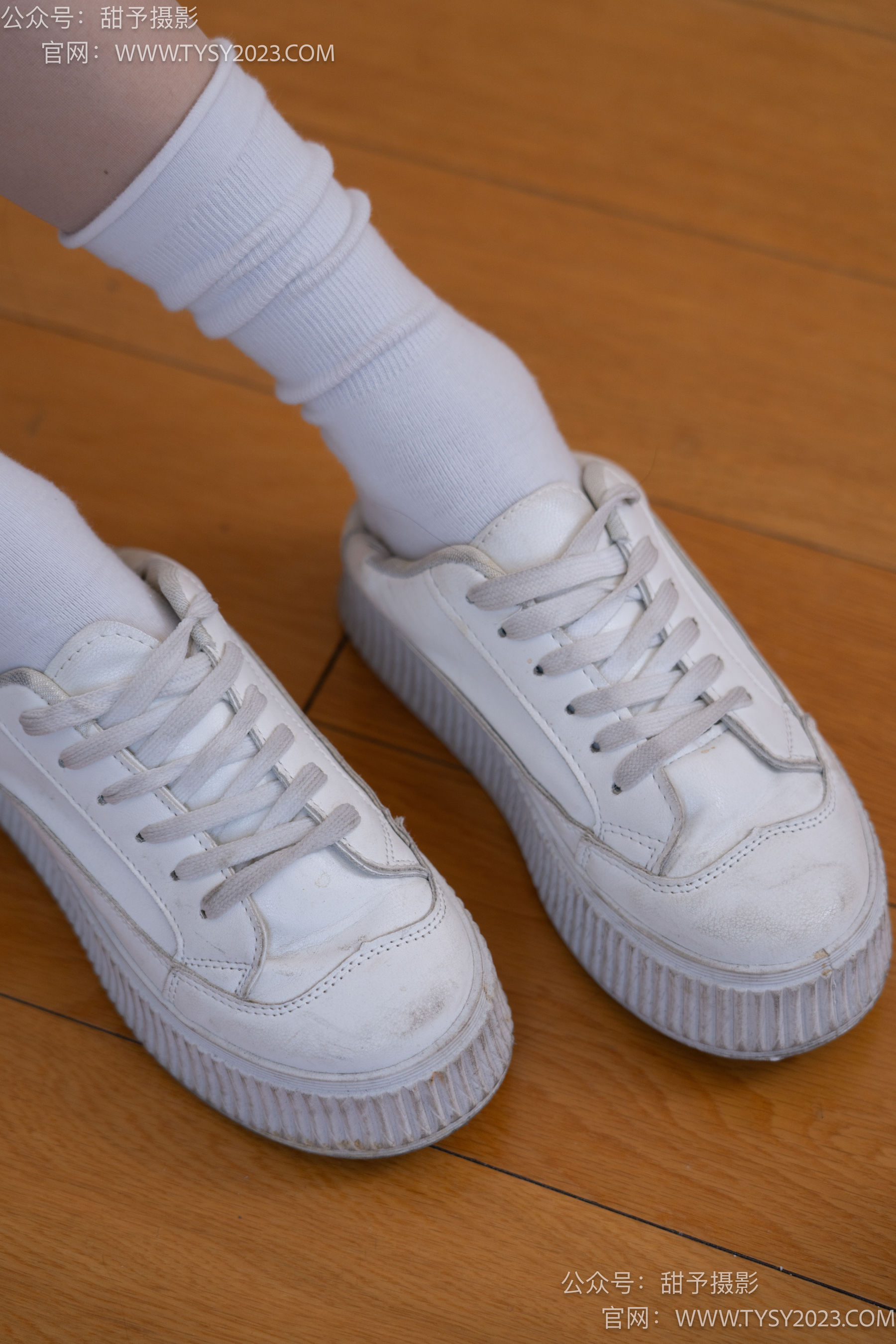 甜予摄影 No.096 澜澜 -板鞋、白棉袜、肉丝（脚尖加固款）/(130P)