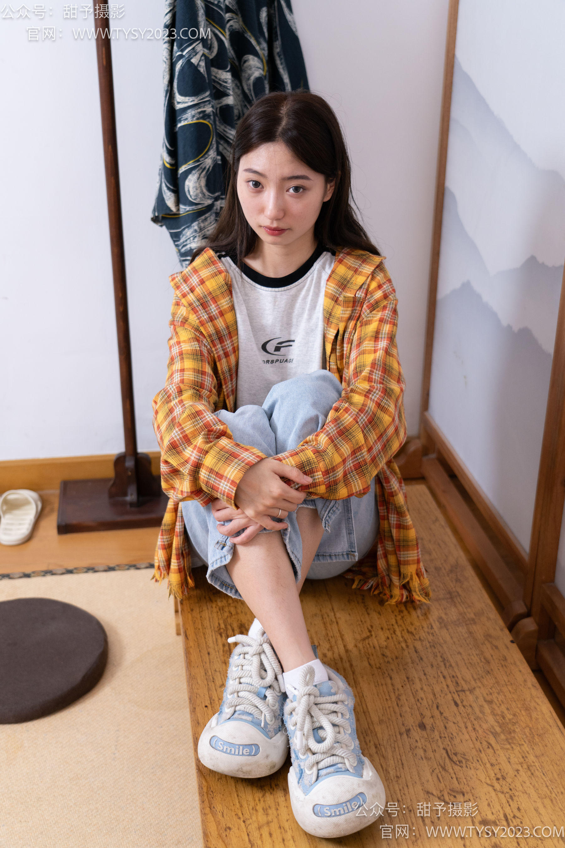 甜予摄影 No.078 雪梨 -帆布鞋、白棉袜、裸足/(140P)