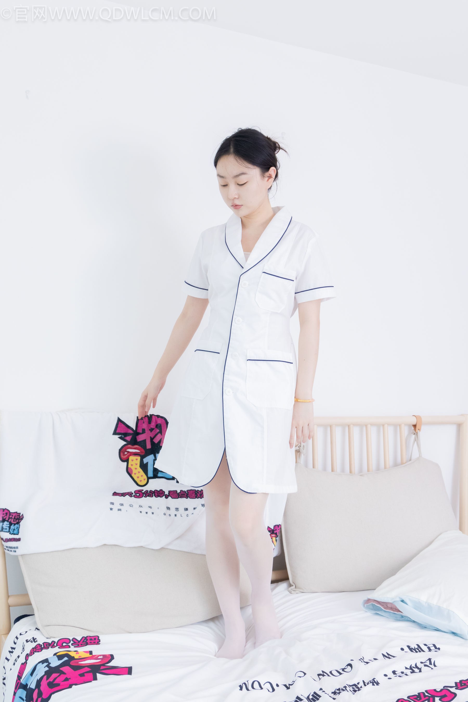 物恋传媒 No.2142 美兔 -纯与白/(150P)