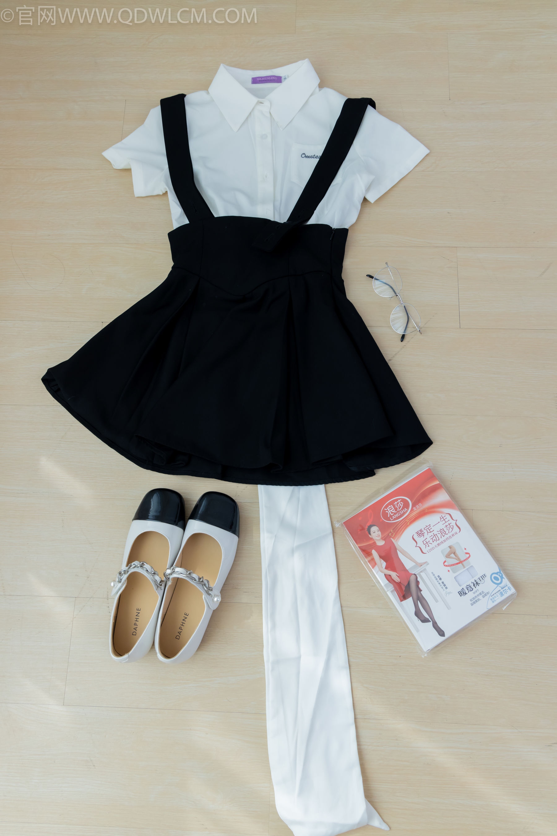 物恋传媒 No.2148 小新 -冷暖交织/(153P)