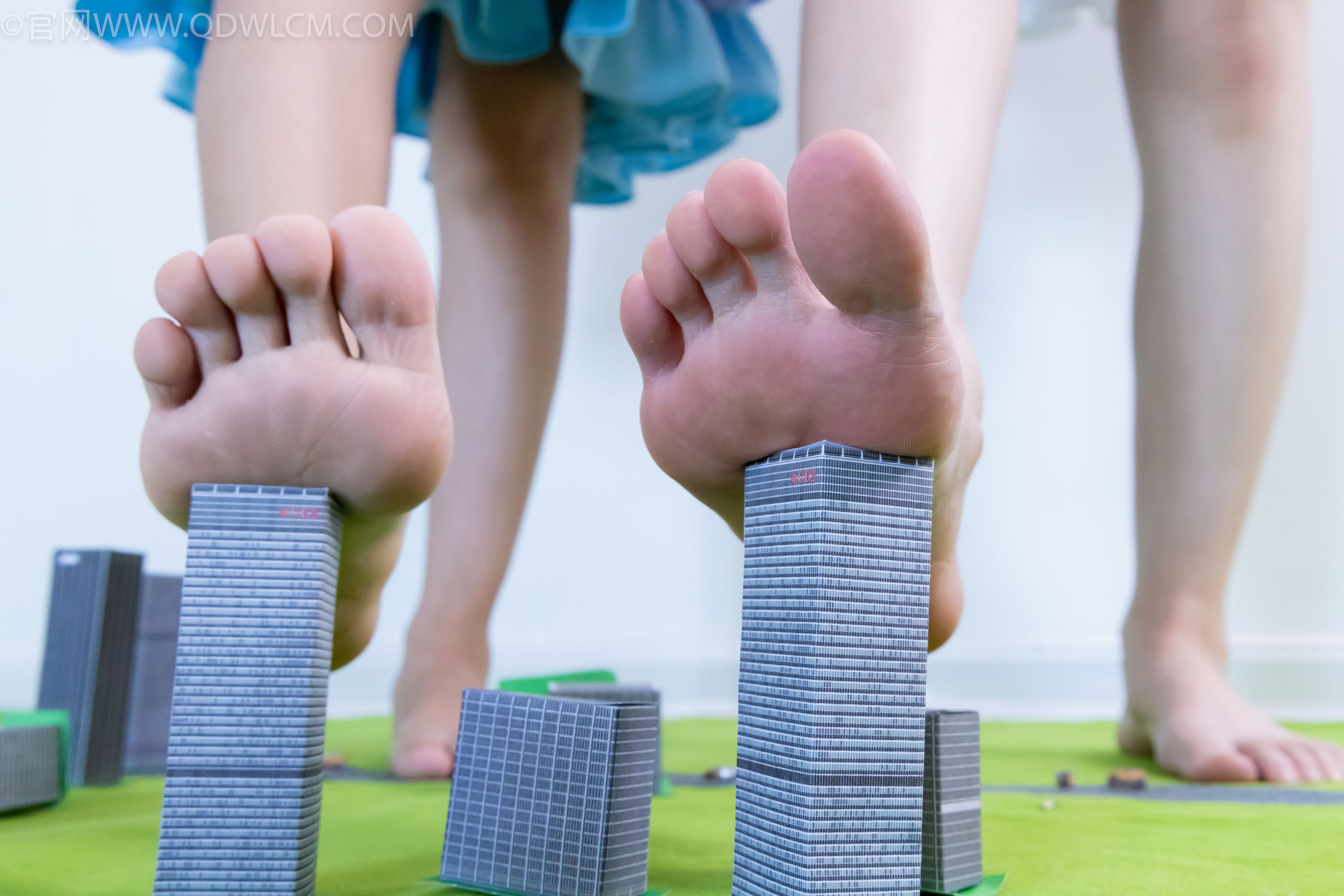 物恋传媒 No.2167 菜菜&米米 -亲密无间/(184P)