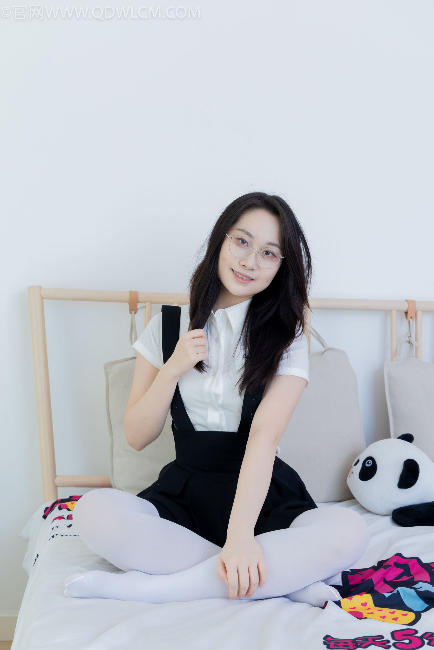 物恋传媒 No.2148 小新 -冷暖交织/(153P)