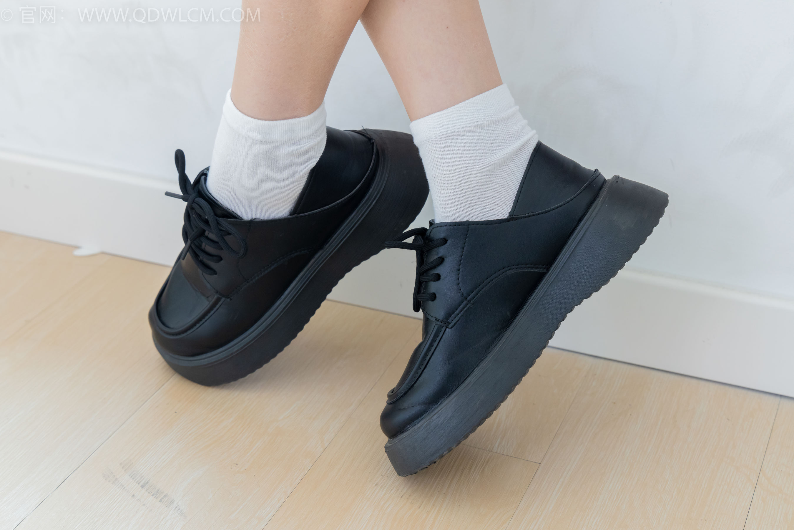 物恋传媒 No.2154 樱桃 -遥望云端/(150P)