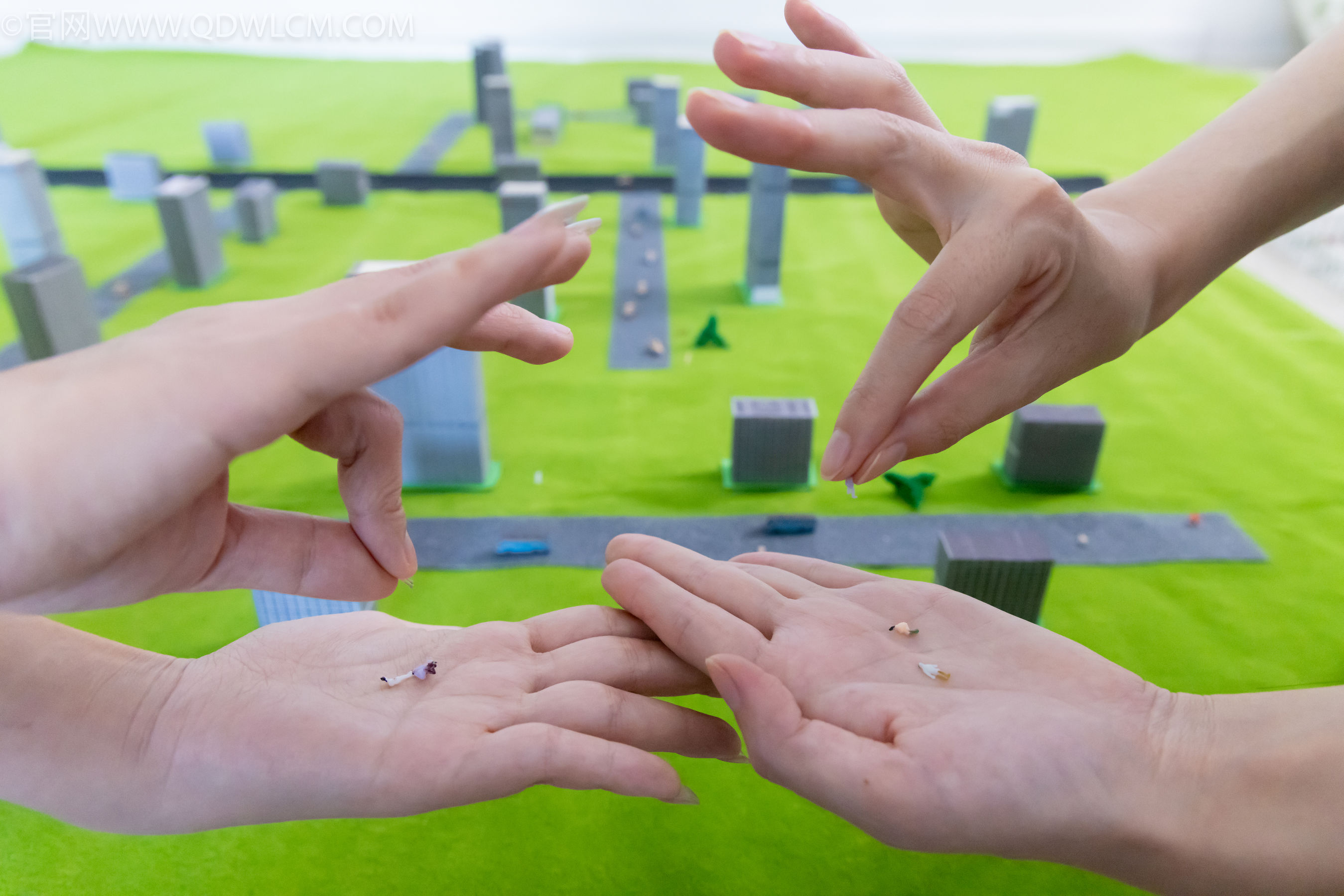 物恋传媒 No.2167 菜菜&米米 -亲密无间/(184P)