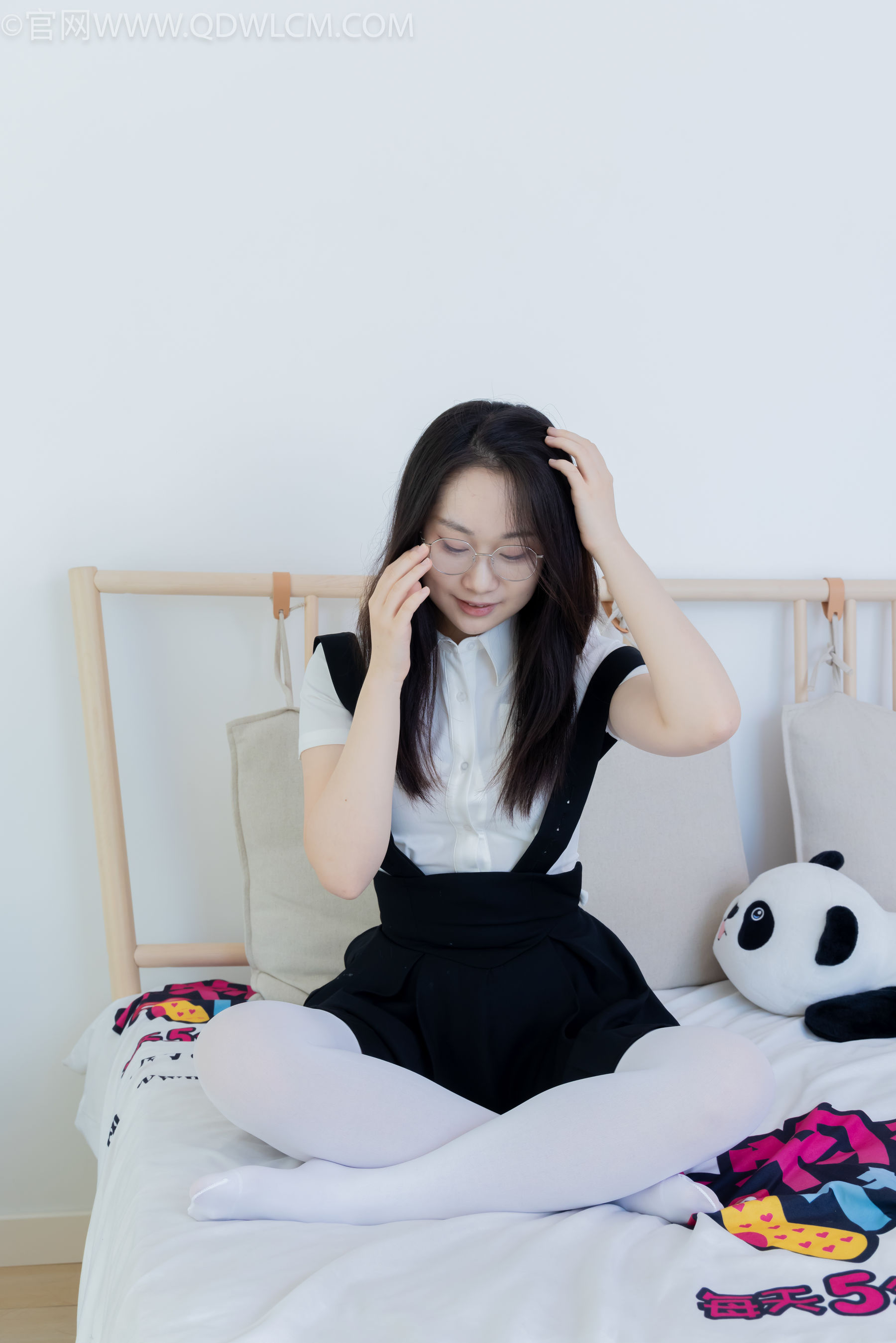 物恋传媒 No.2148 小新 -冷暖交织/(153P)