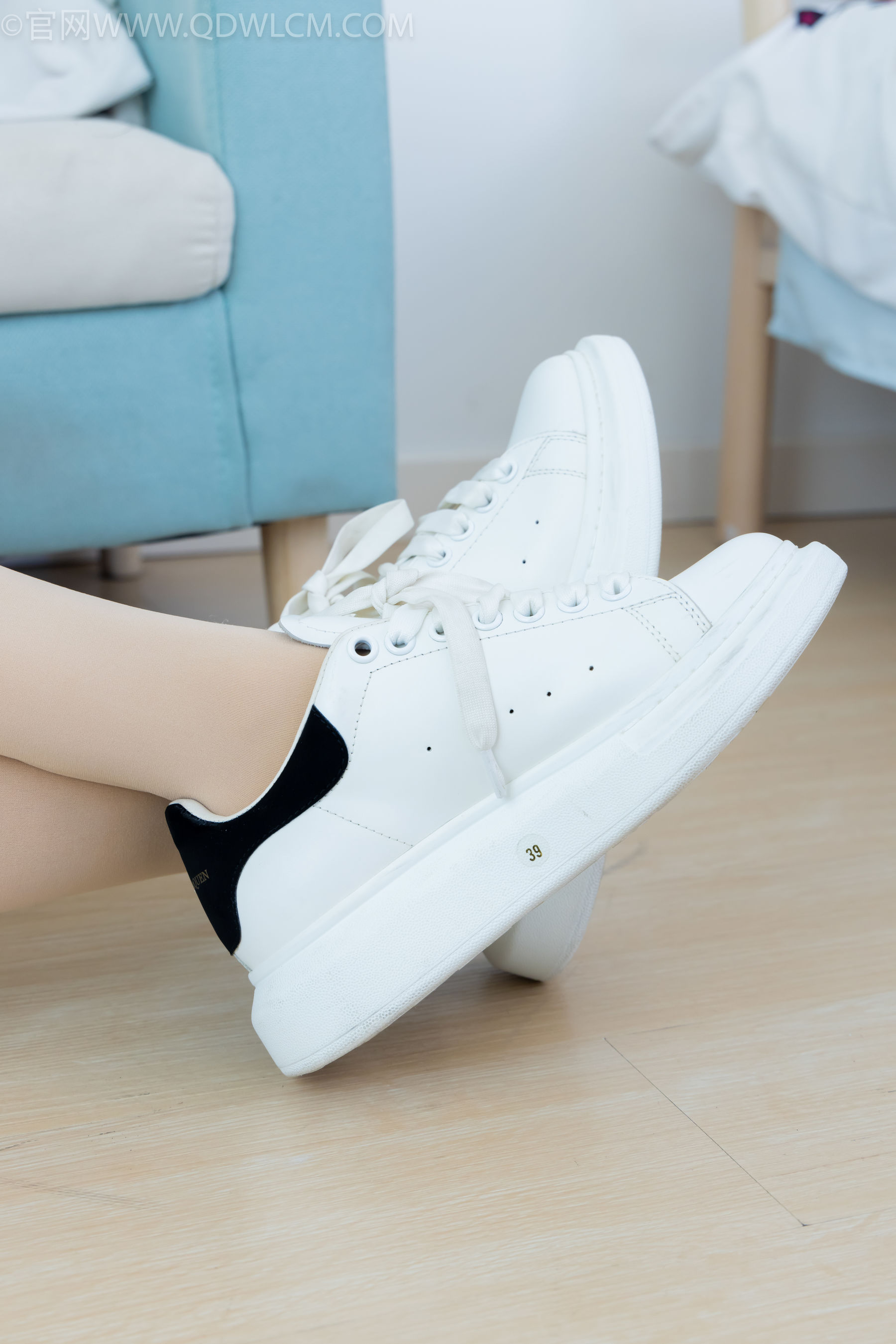 物恋传媒 No.2160 菜菜 -秋意阑珊/(187P)