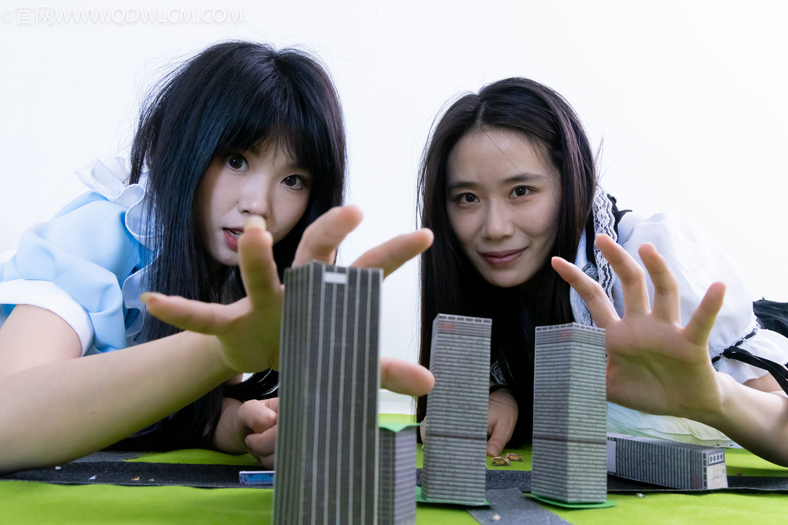 物恋传媒 No.2167 菜菜&米米 -亲密无间/(184P)