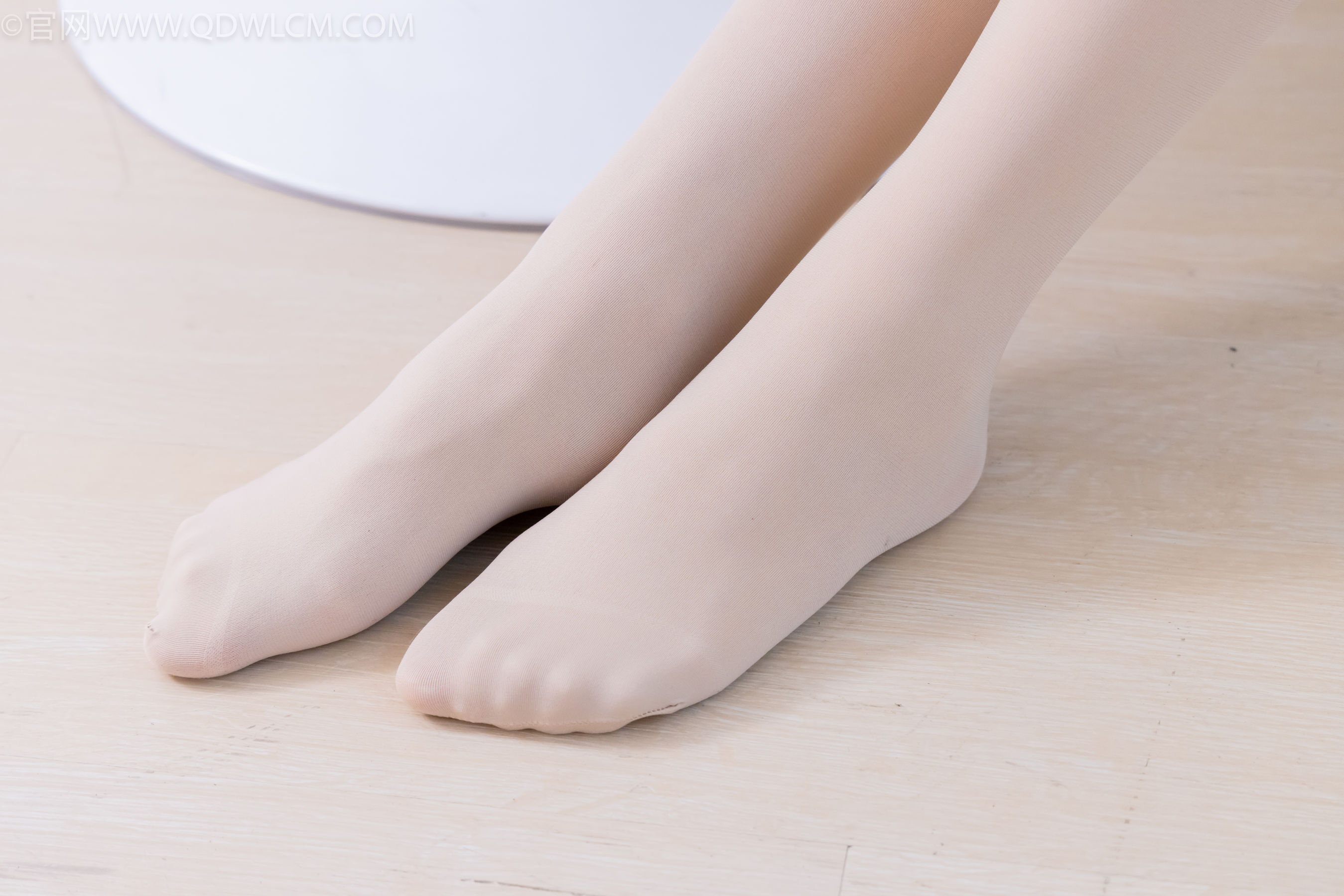 物恋传媒 No.2168 小影 -优雅时刻/(159P)