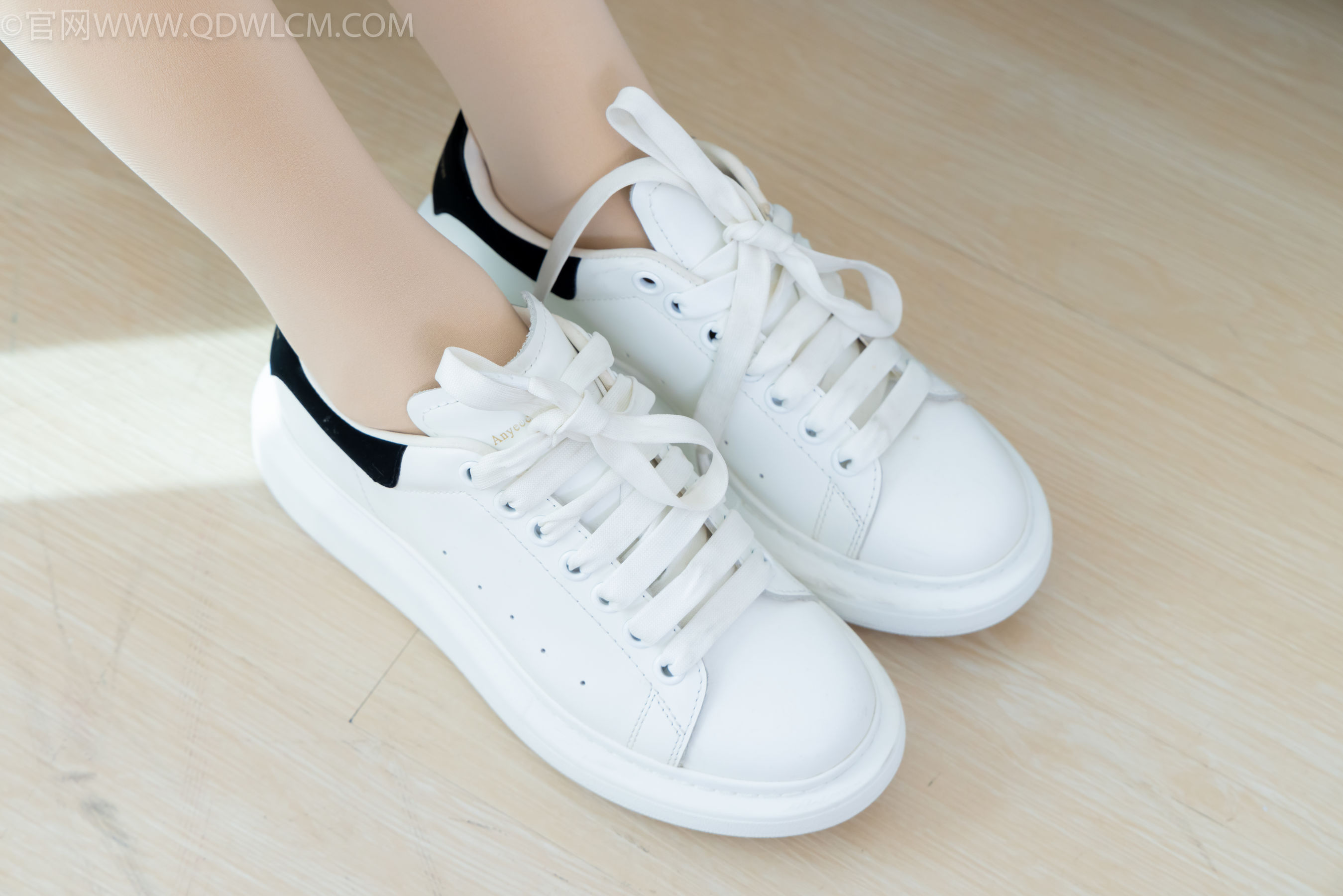 物恋传媒 No.2160 菜菜 -秋意阑珊/(187P)