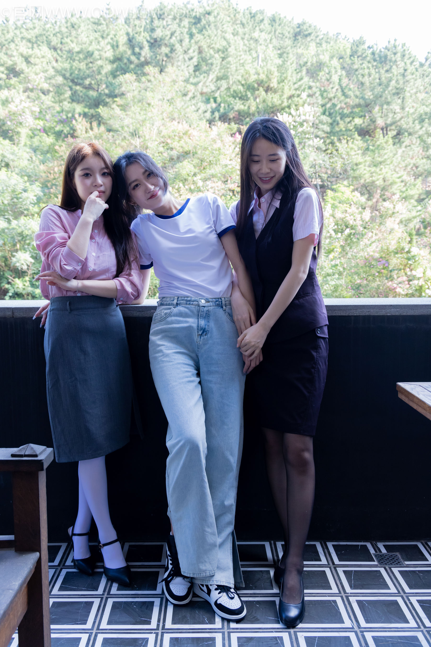 物恋传媒 No.2143 菜菜&小敏&闪闪 -秋日温情/(177P)