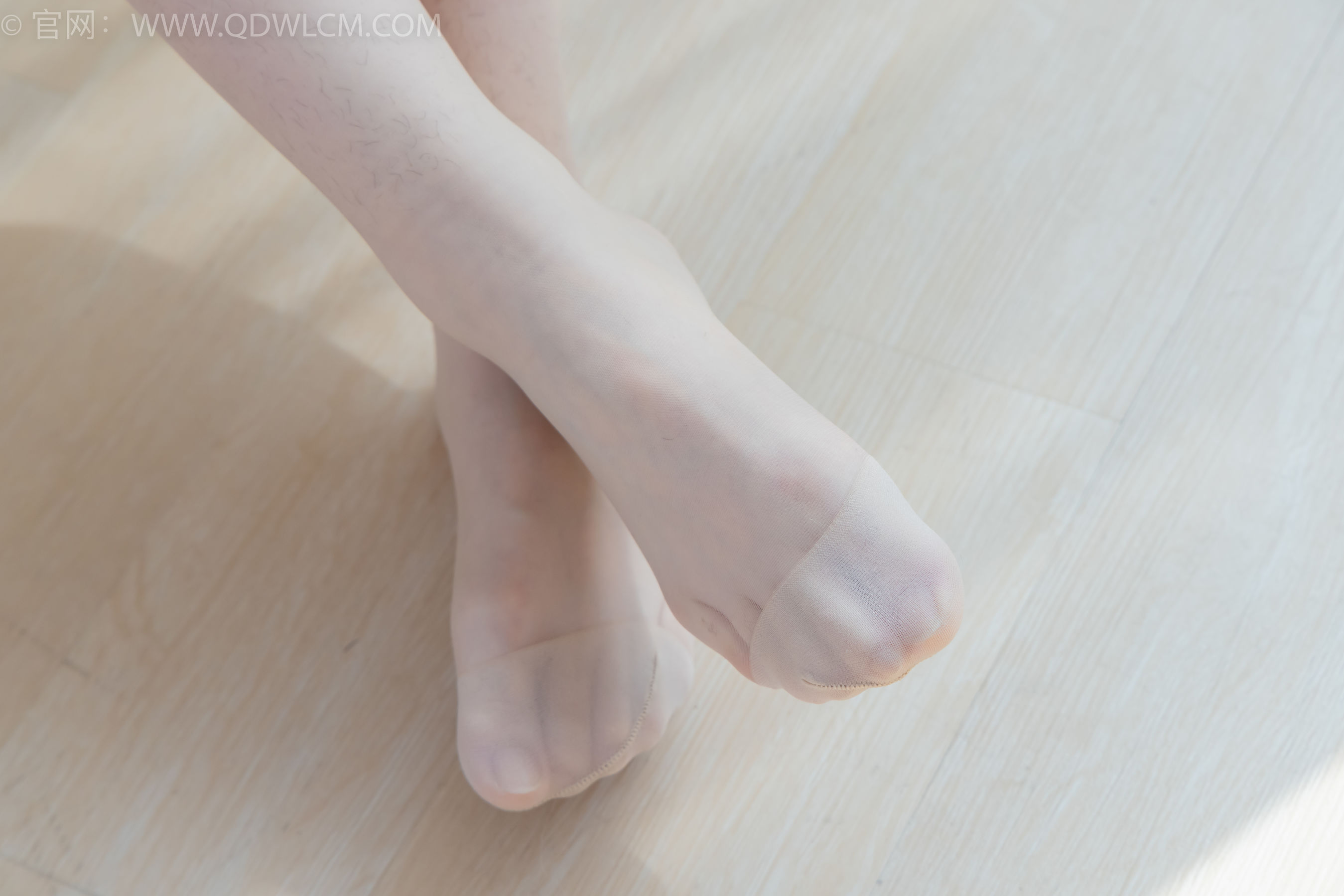 物恋传媒 No.2155 小新 -足够的勇气/(150P)