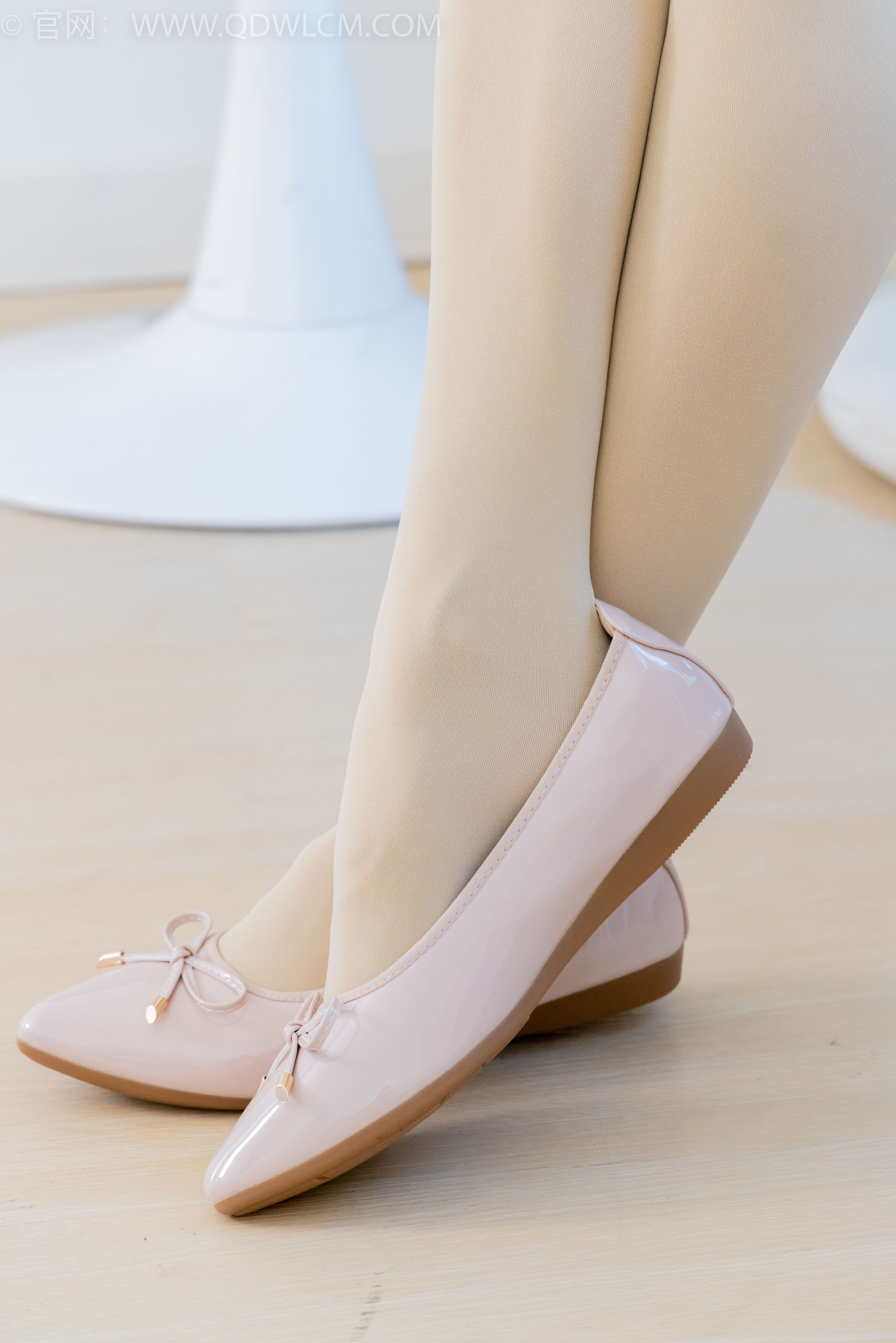 物恋传媒 No.2157 茯苓 -明亮而不刺眼/(150P)