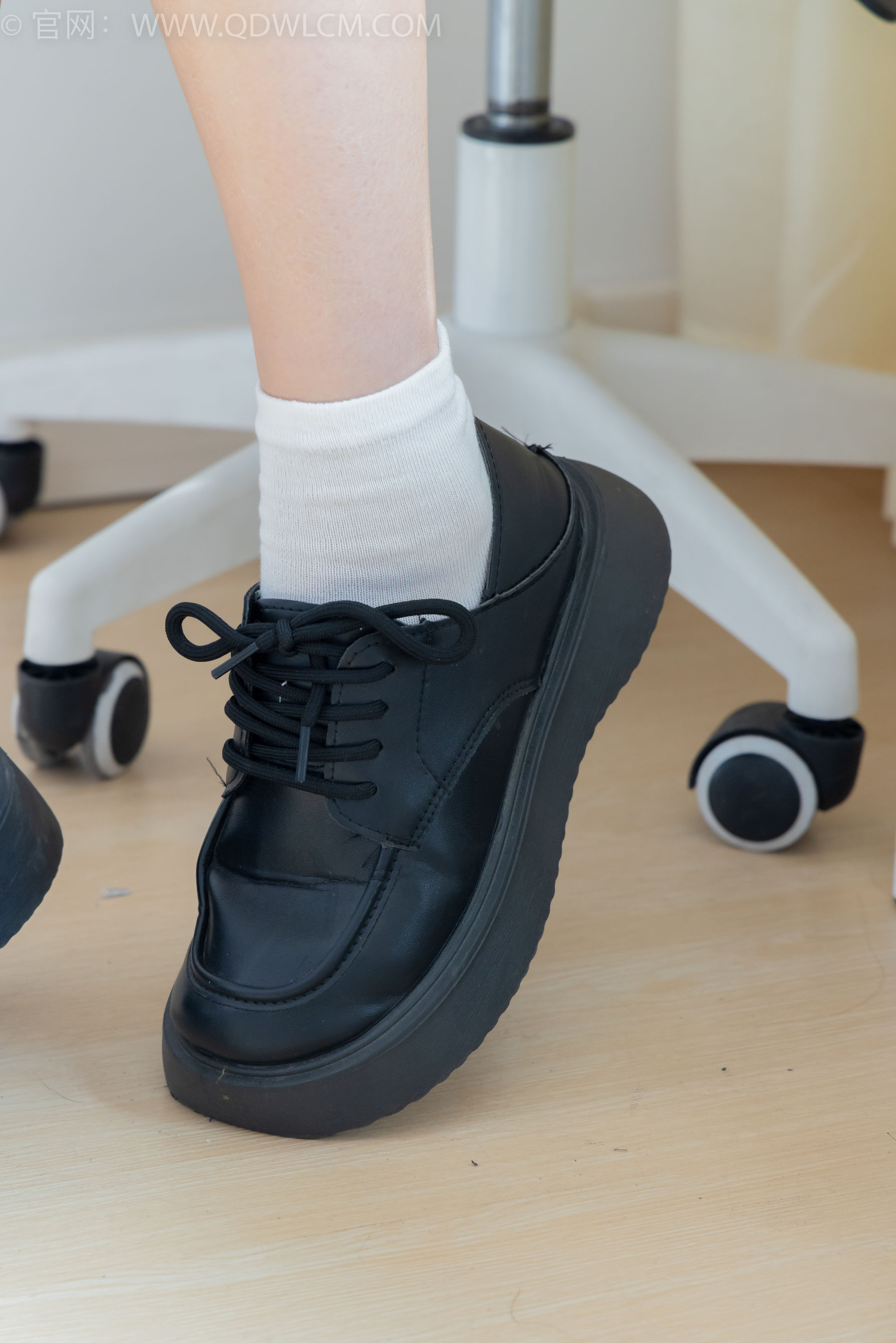 物恋传媒 No.2154 樱桃 -遥望云端/(150P)